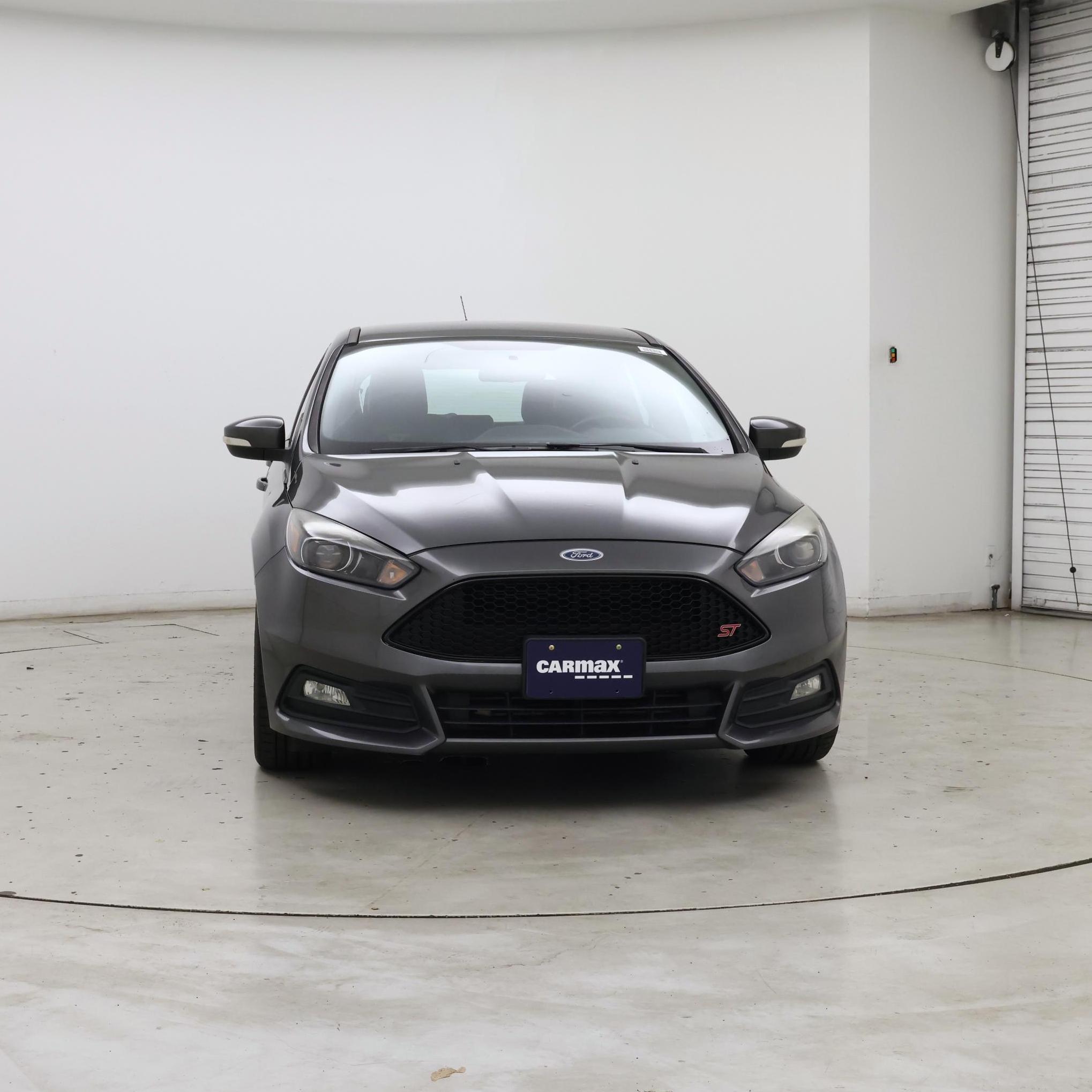Thumbnail: 2016 Ford Focus - 5