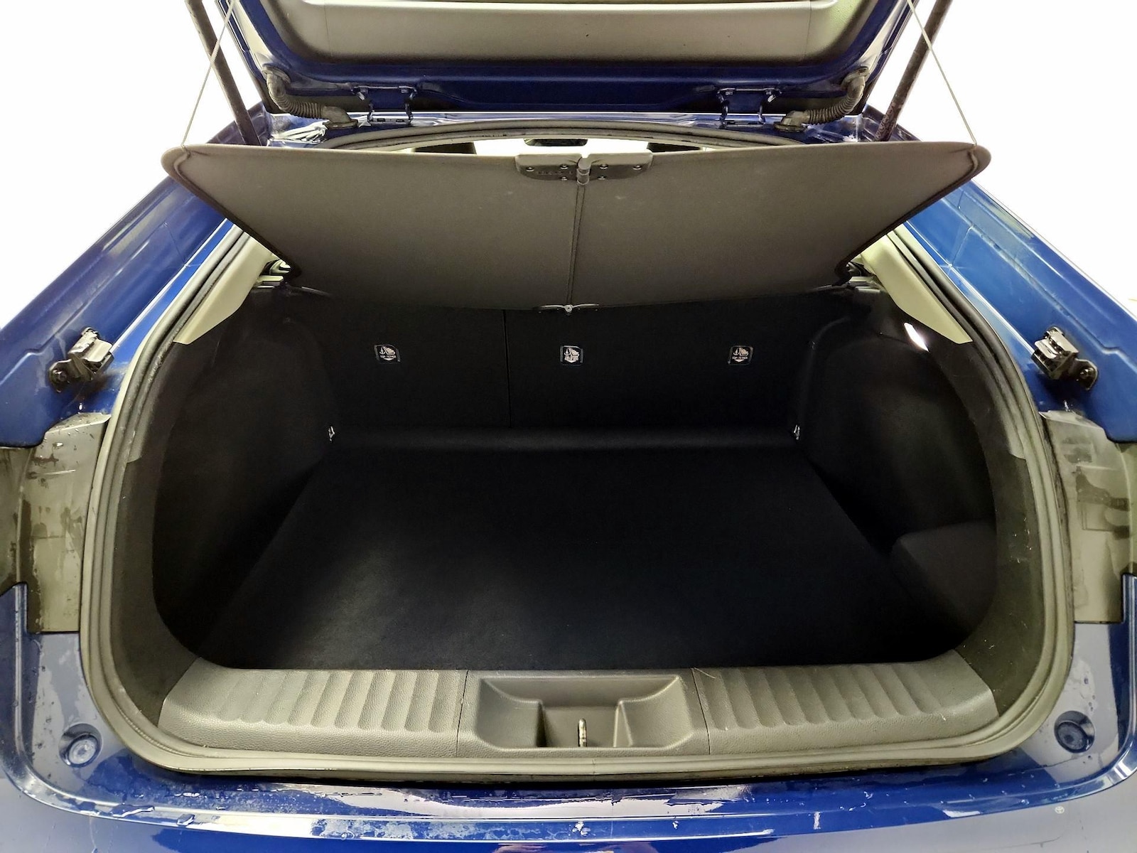 2023 Toyota Prius XLE - Photo 19