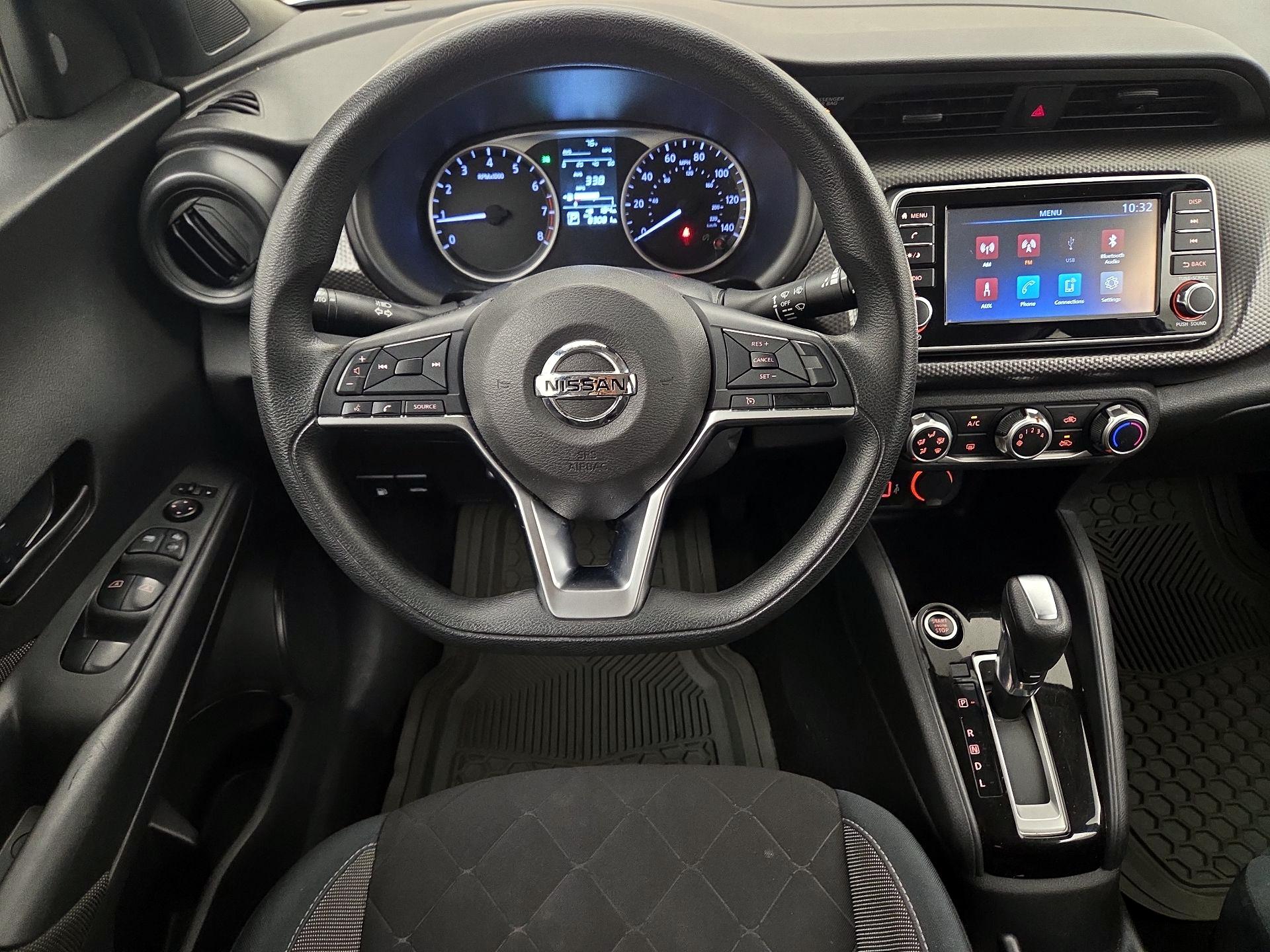 Thumbnail: 2020 Nissan Kicks - 10