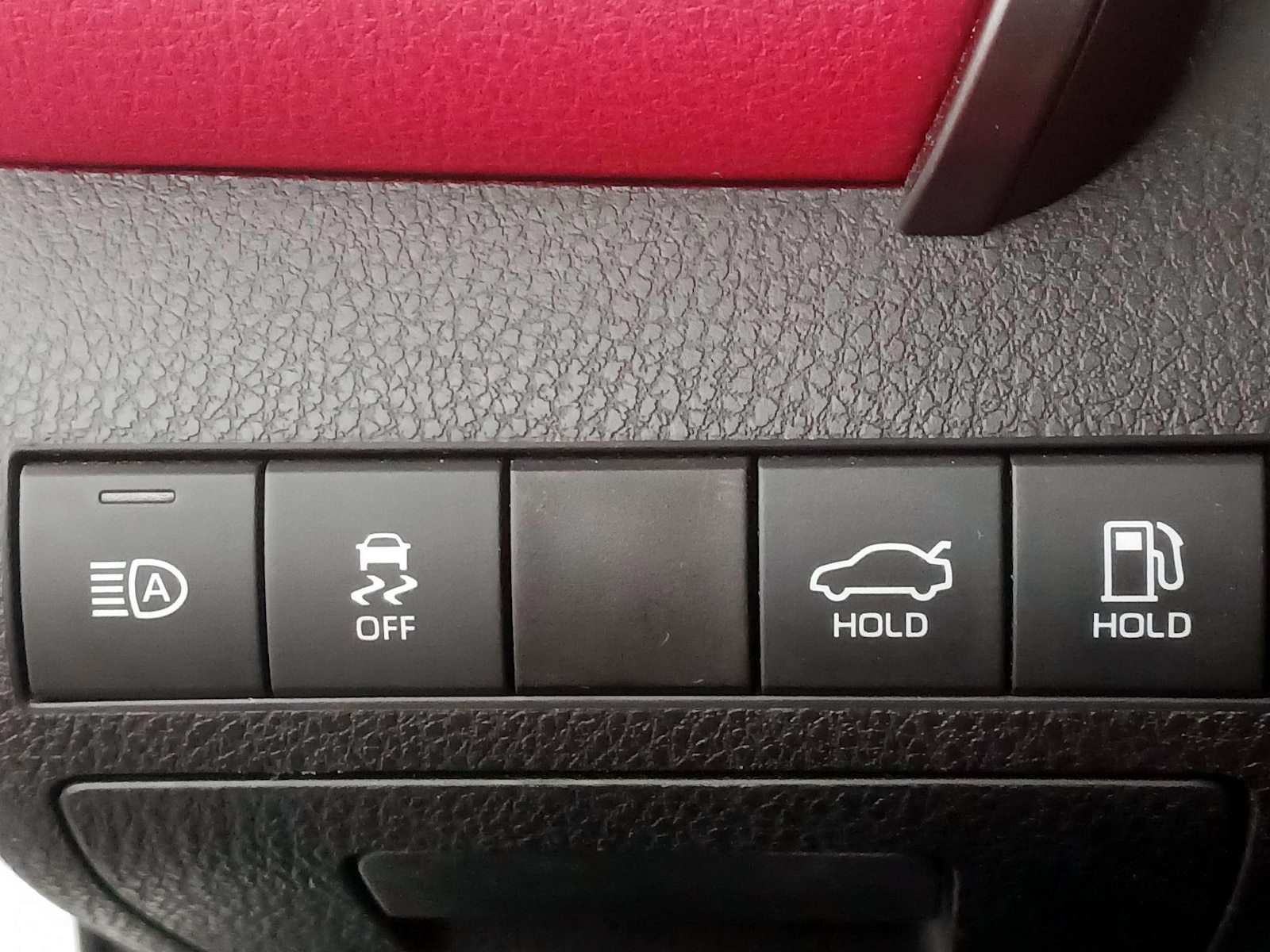 2020 Toyota Camry XSE - Photo 14