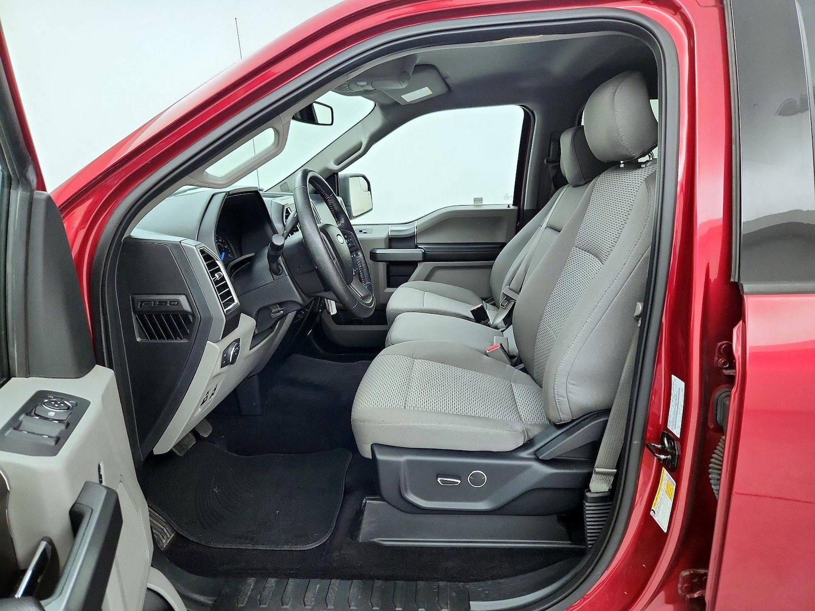 Power Seat(s) & Side Airbags