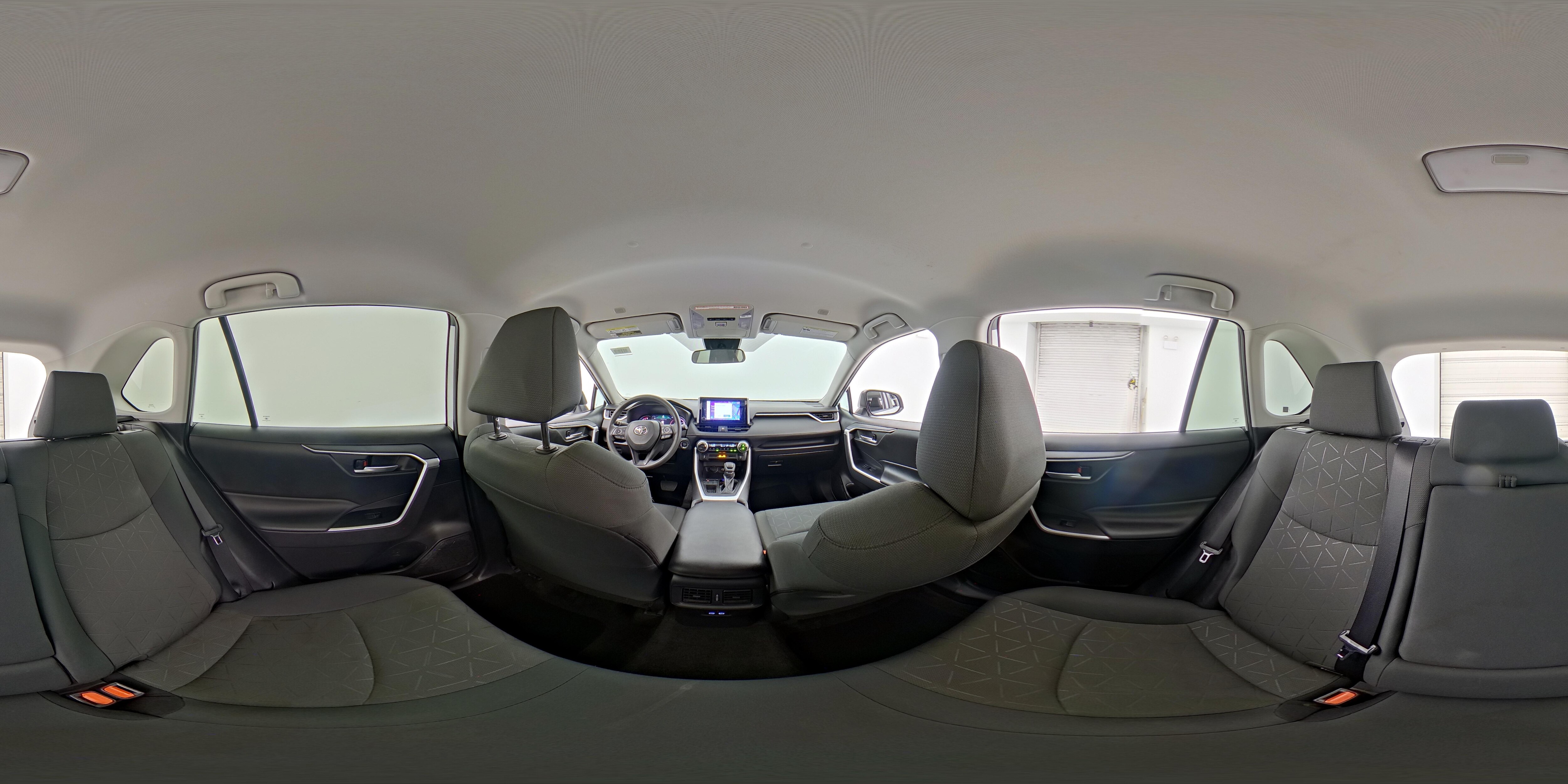 2023 Toyota RAV4 XLE - Photo 26