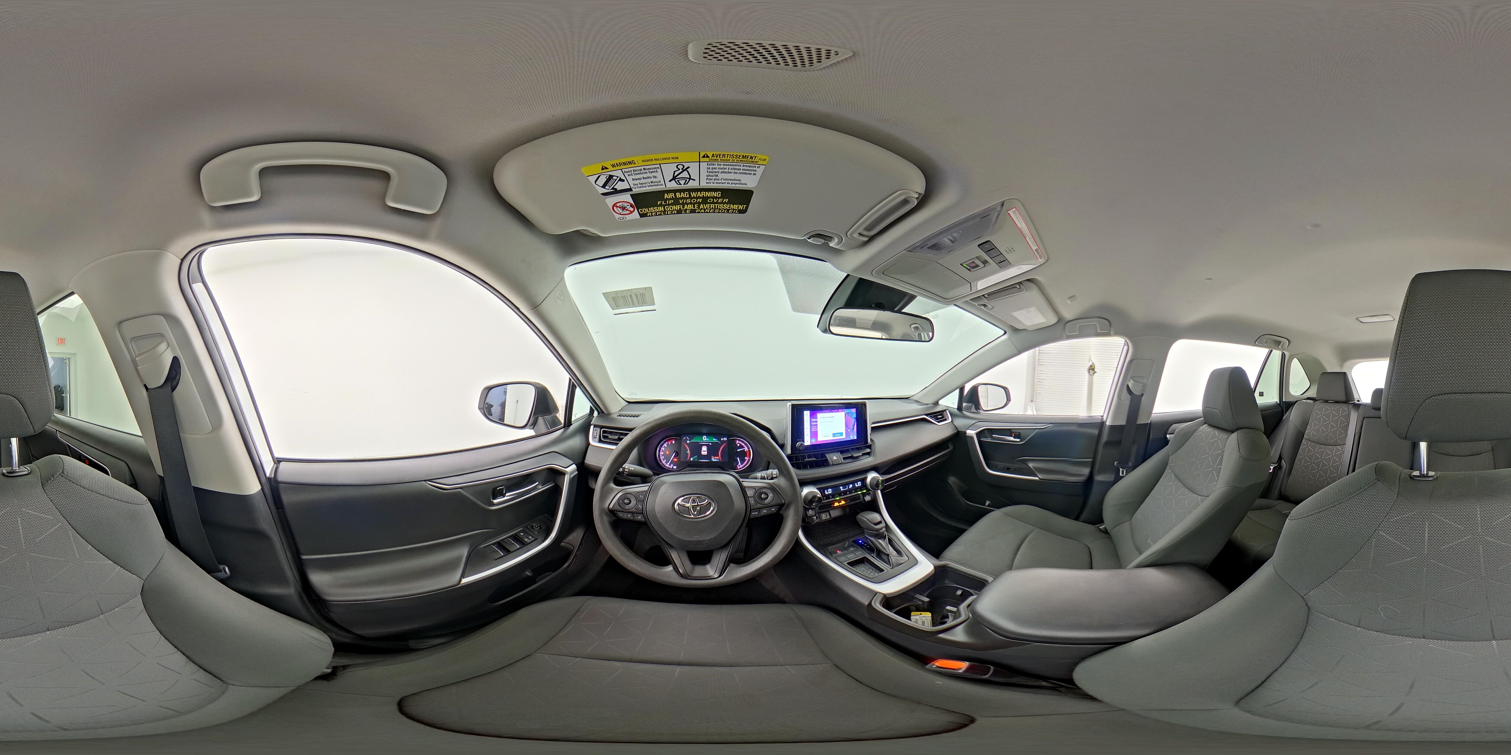 2023 Toyota RAV4 XLE - Photo 27