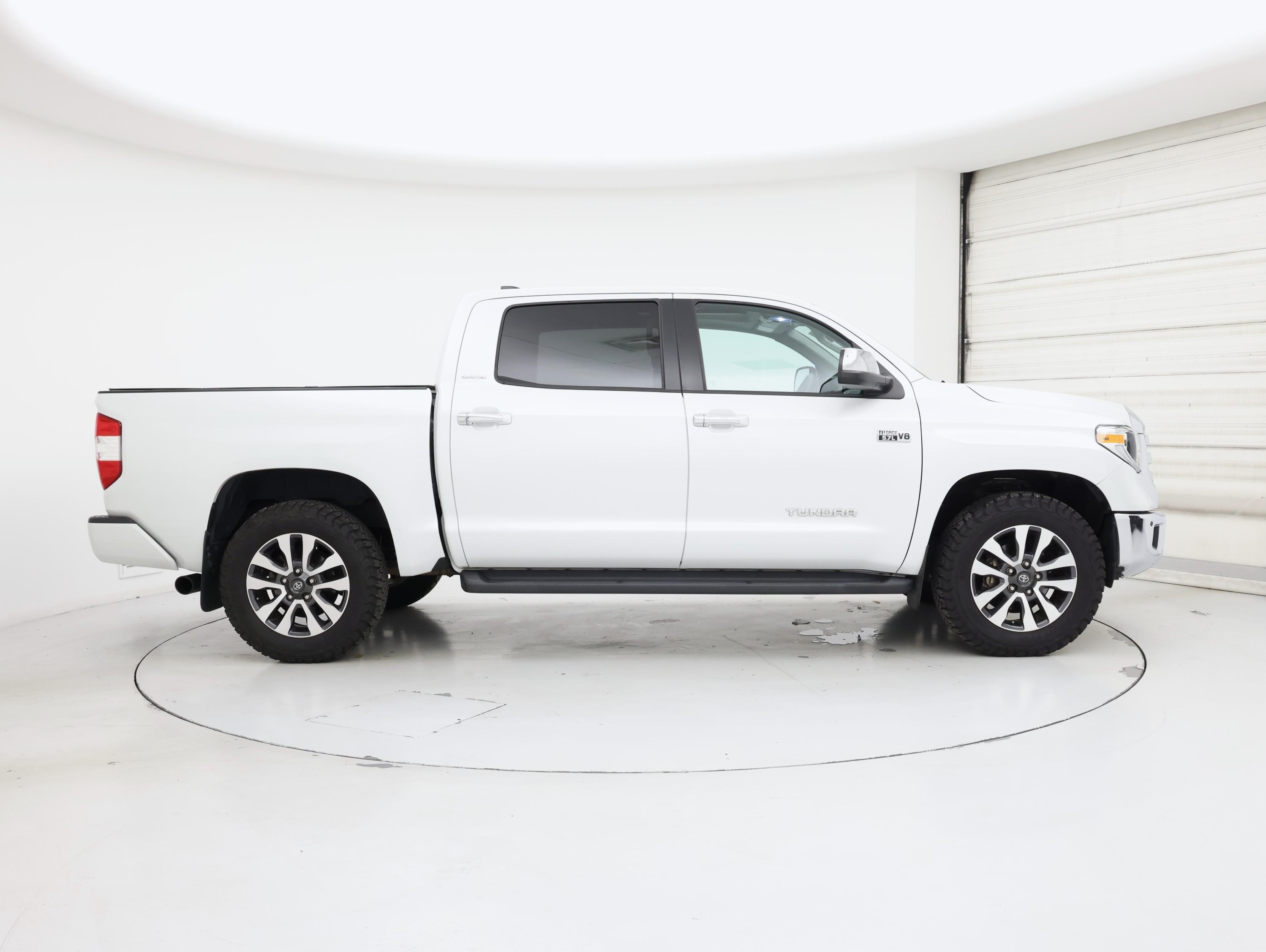 Thumbnail: 2021 Toyota Tundra - 7