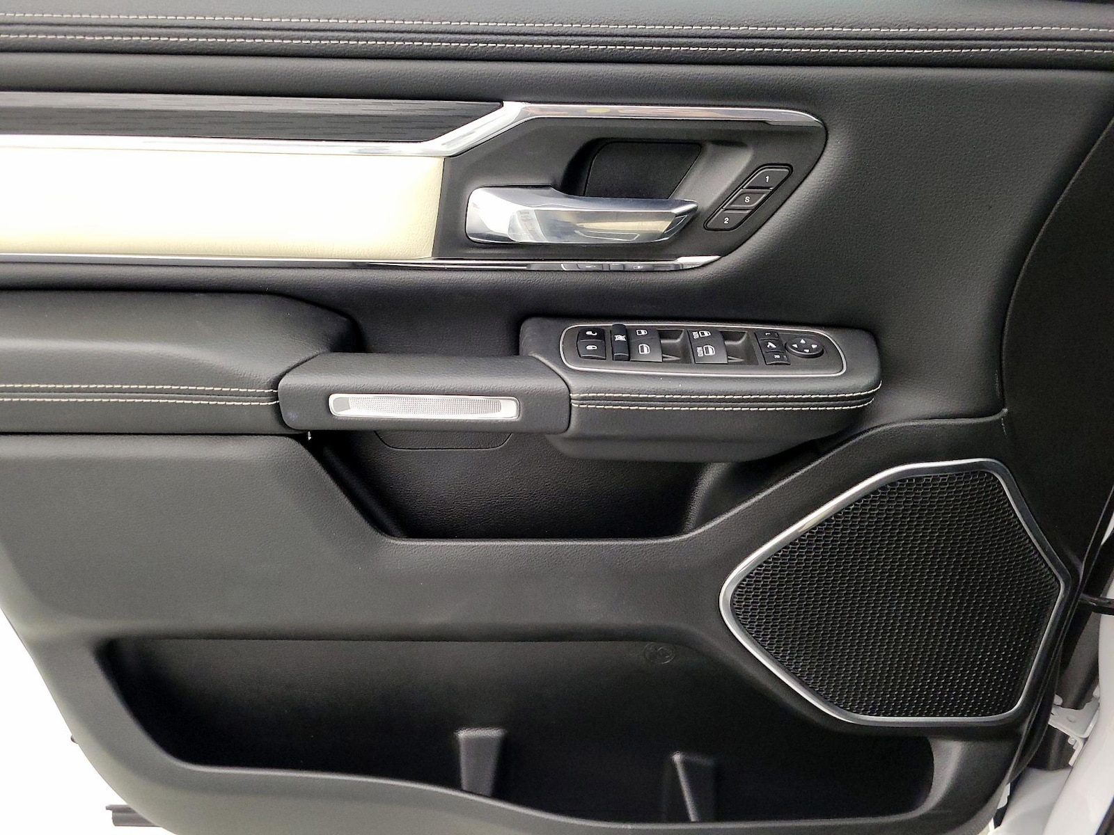 2023 RAM Ram 1500 Pickup Laramie - Photo 13