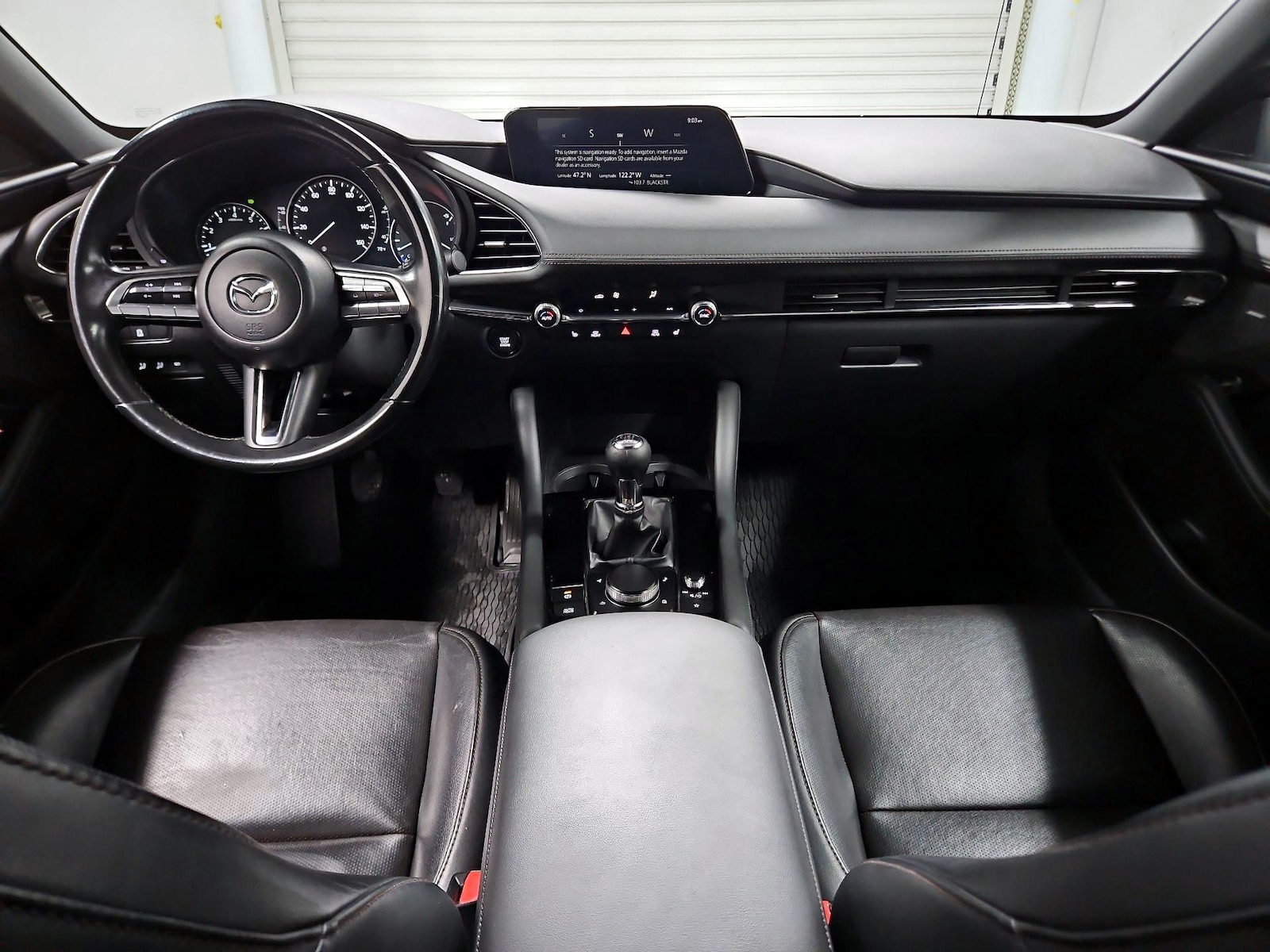 Apple CarPlay® & Head Up Display