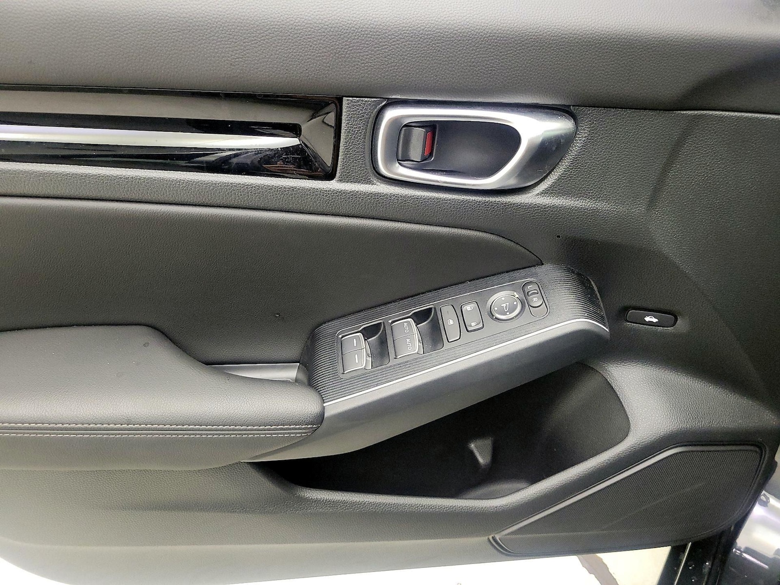 2026 Honda Civic Sport Touring - Photo 13