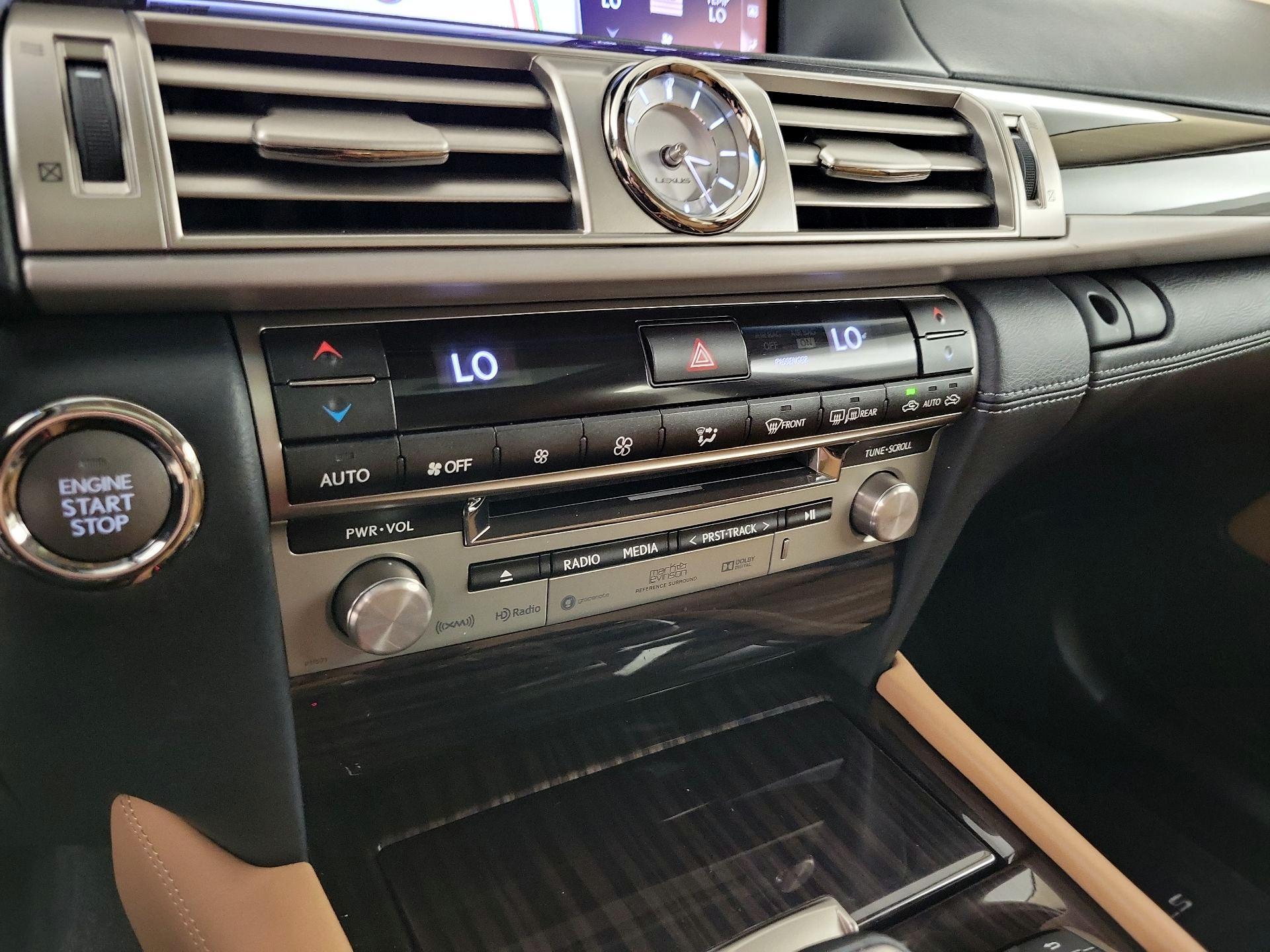 Thumbnail: 2017 Lexus LS - 15