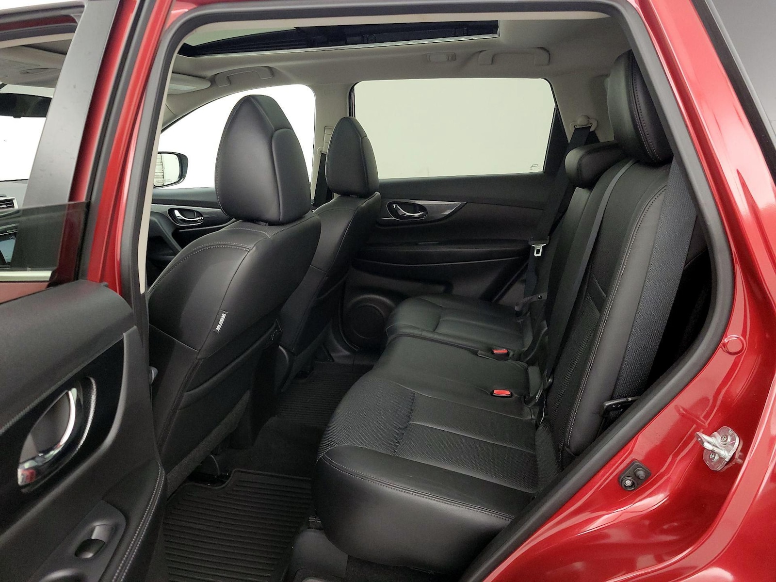 2014 Nissan Rogue SL - Photo 22