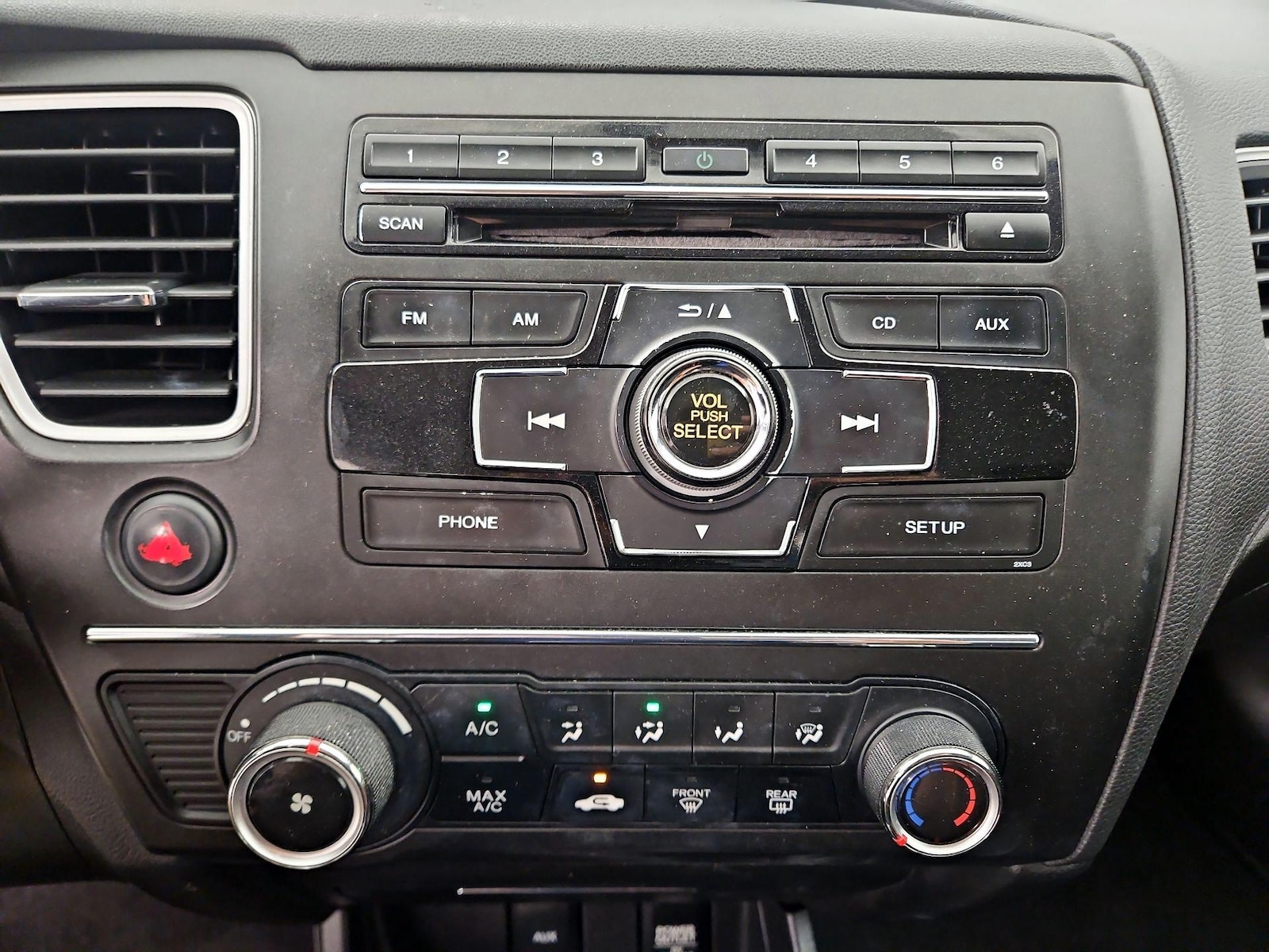 2015 Honda Civic LX - Photo 16