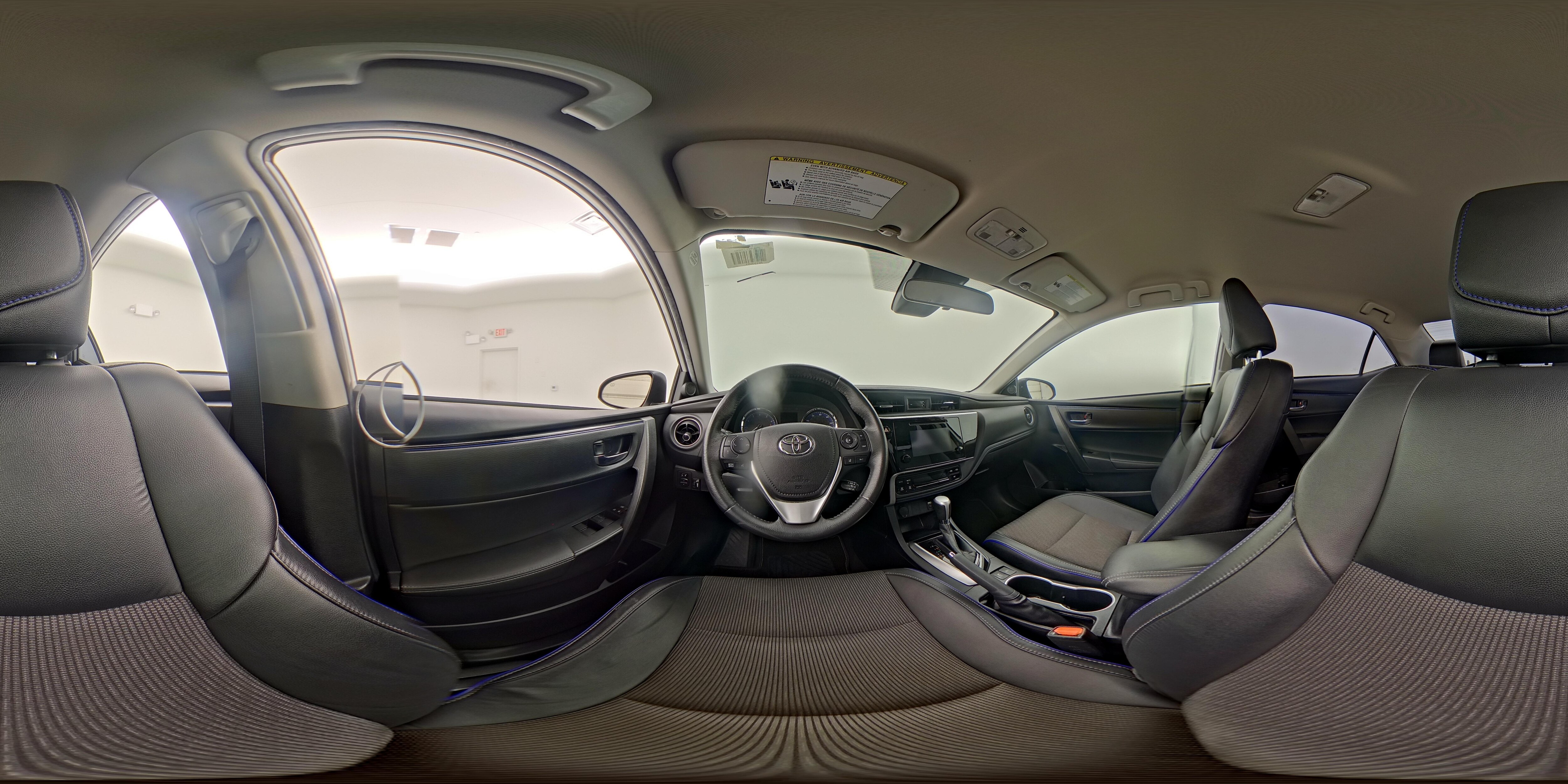 2018 Toyota Corolla SE - Photo 26