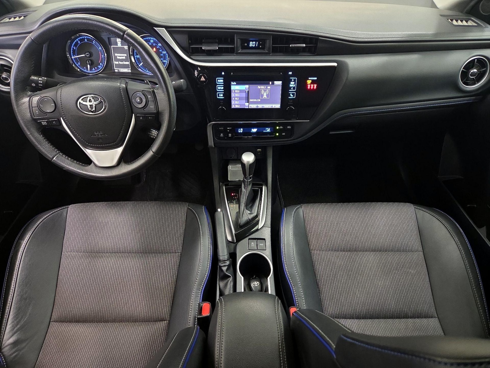 2018 Toyota Corolla SE - Photo 10