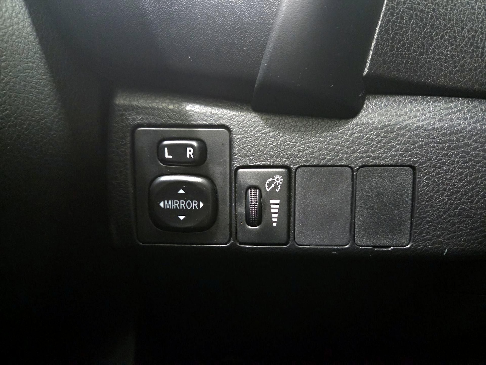 2018 Toyota Corolla SE - Photo 14