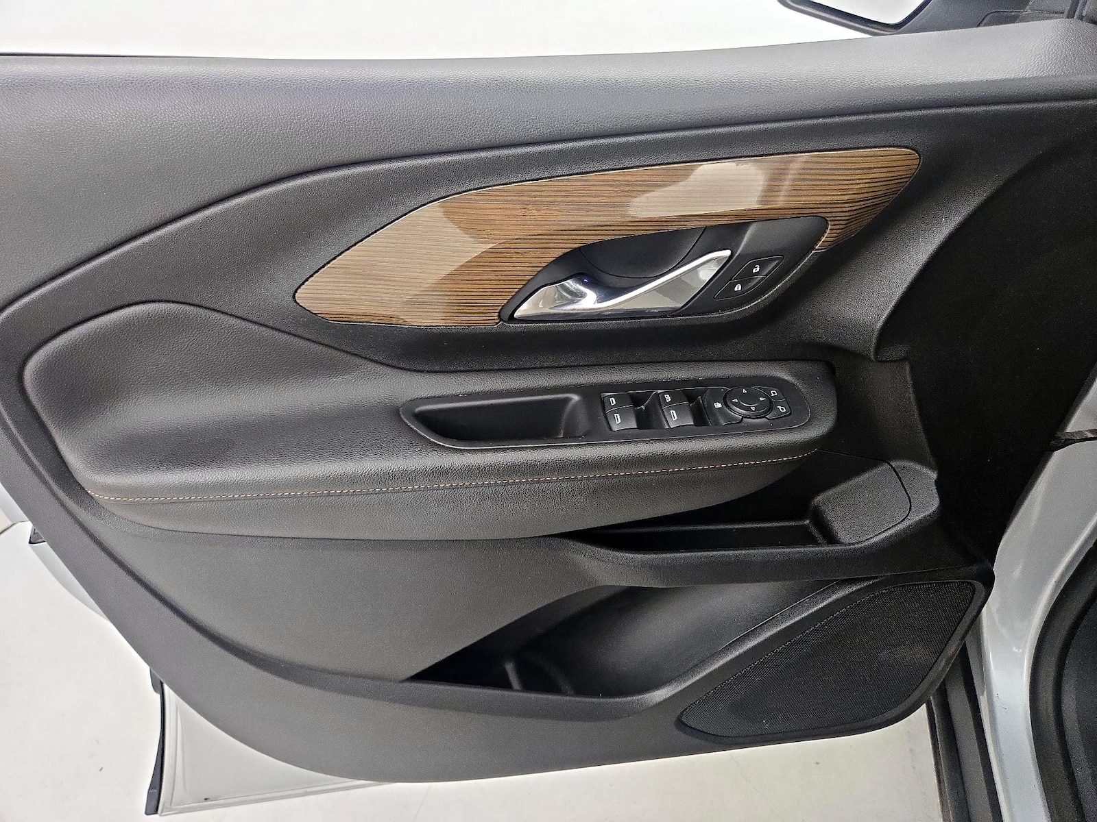 2020 GMC Terrain SLE - Photo 13