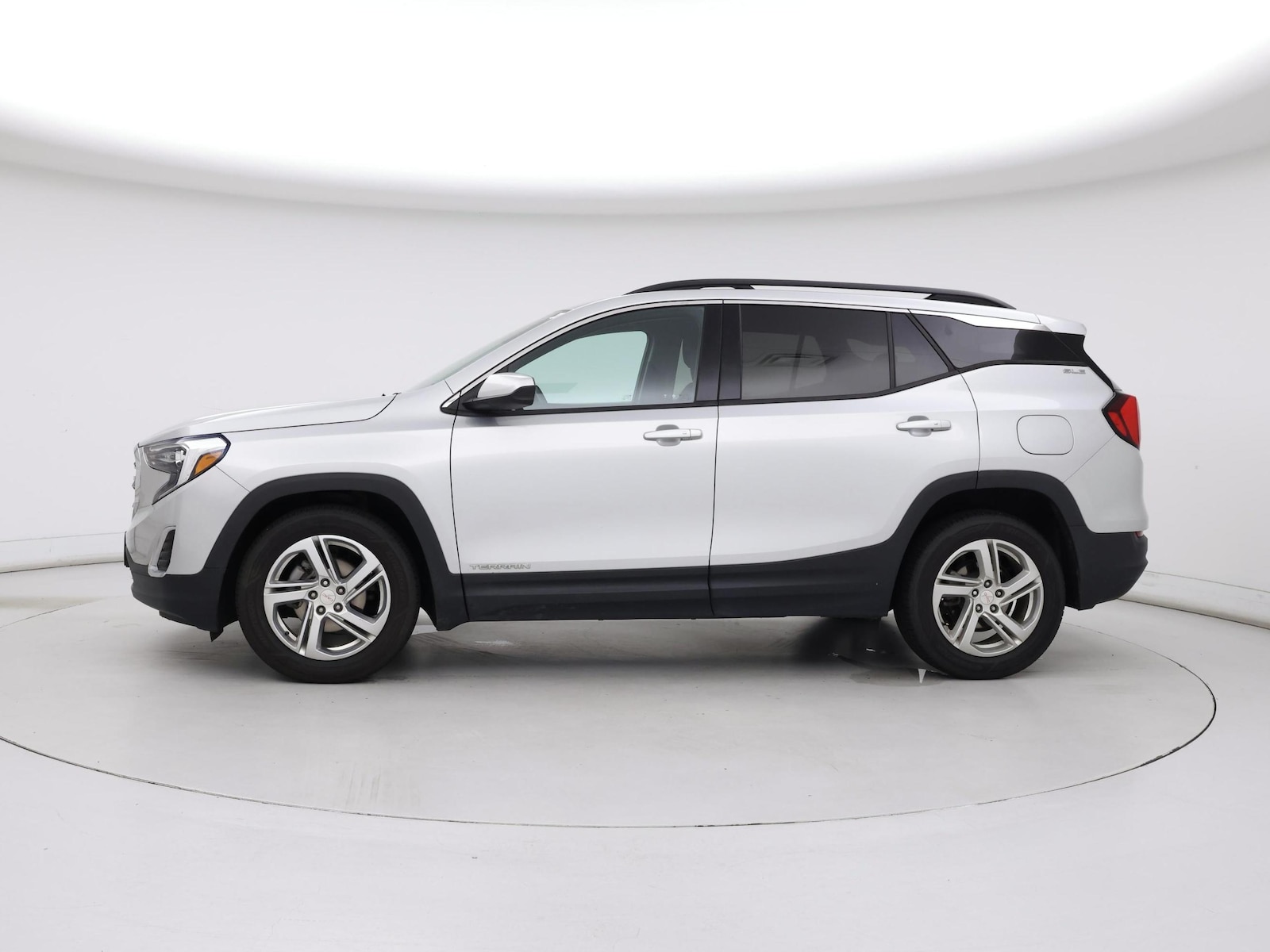 2020 GMC Terrain SLE - Photo 4