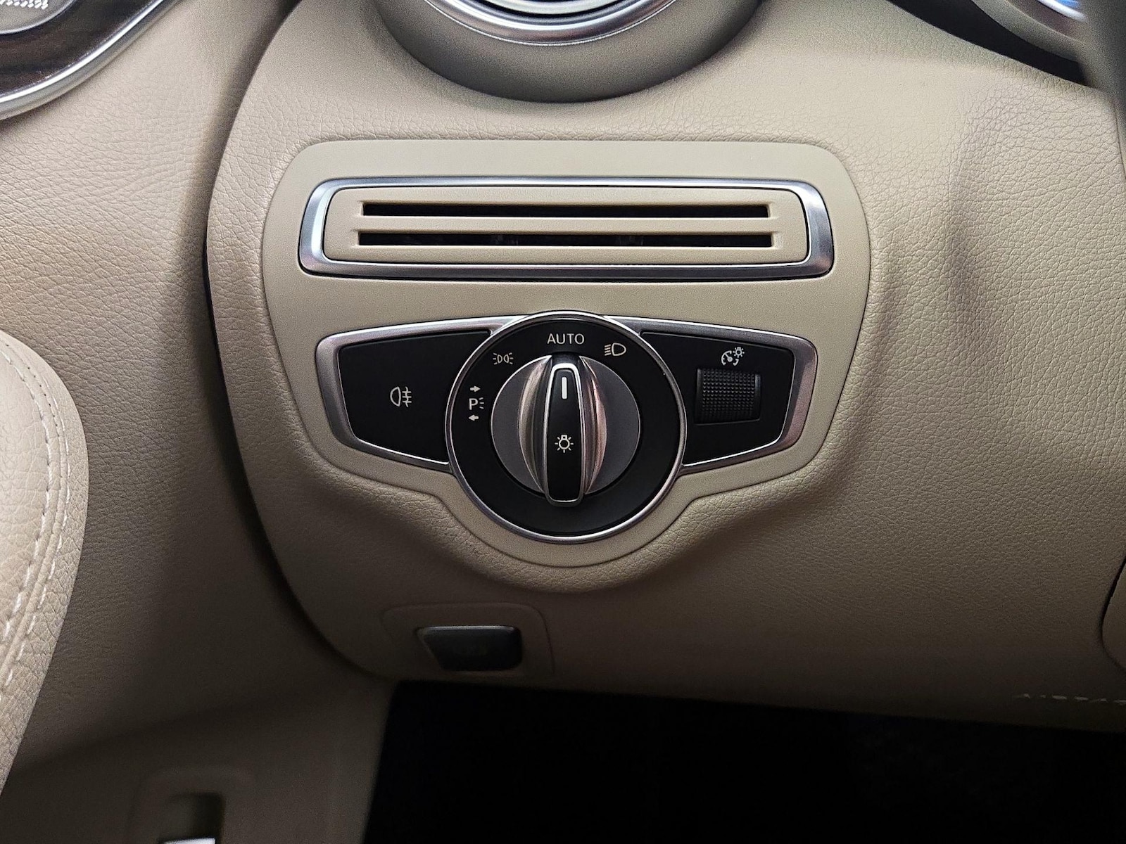 2021 Mercedes-Benz C-Class Sedan C300 - Photo 14