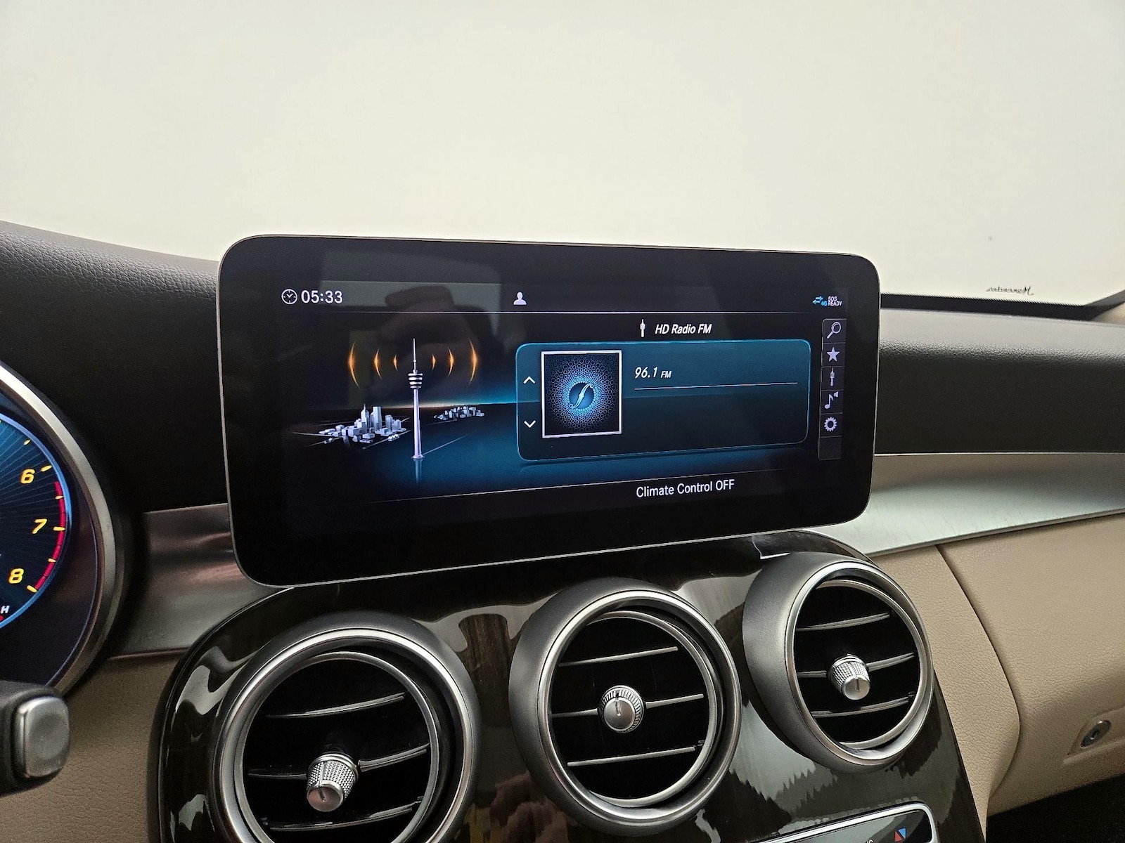 2021 Mercedes-Benz C-Class Sedan C300 - Photo 16