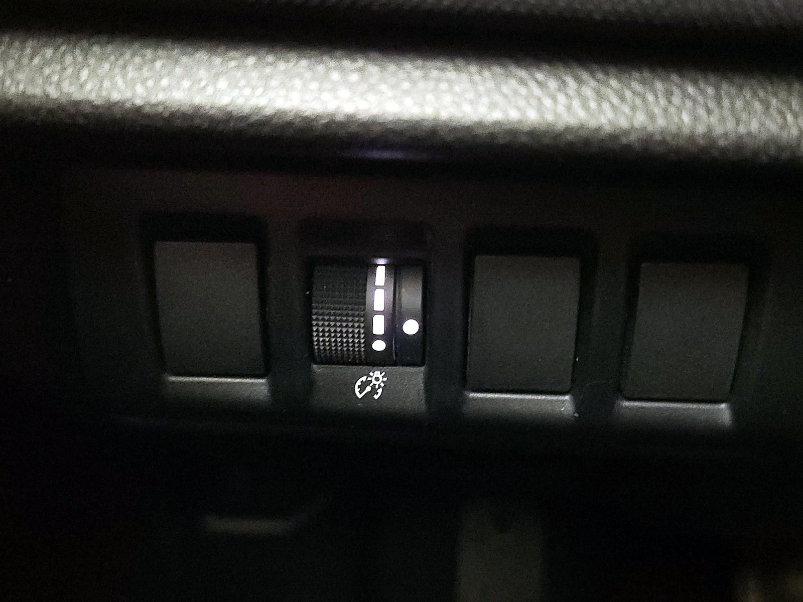 2024 Subaru Outback Premium - Photo 12