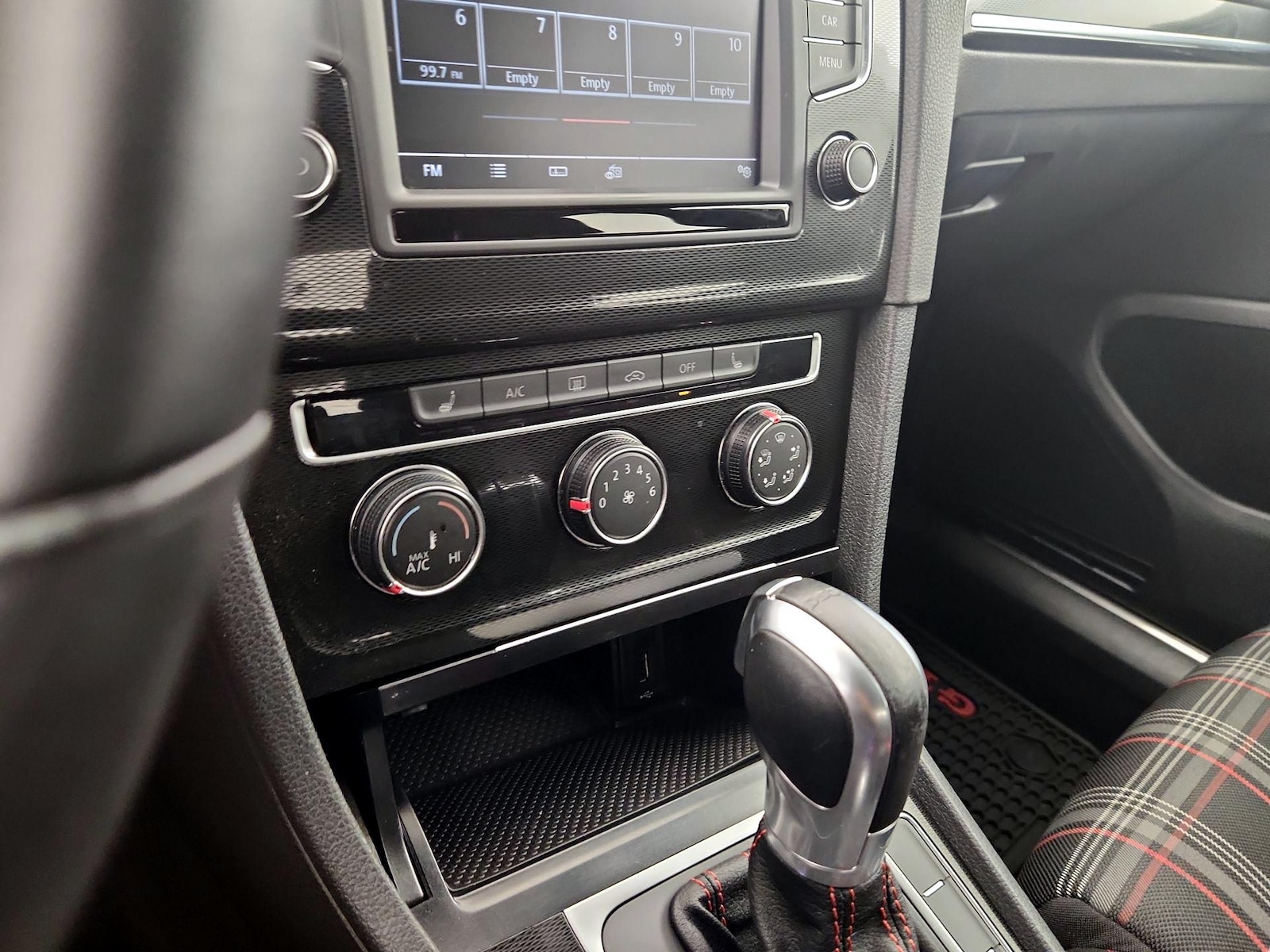 2017 Volkswagen Golf GTI S - Photo 14