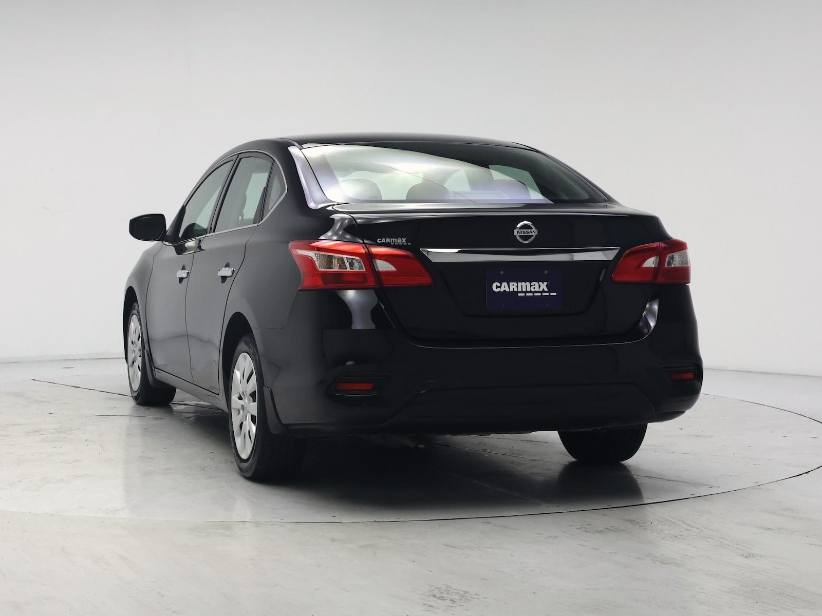2017 Nissan Sentra S - Photo 7
