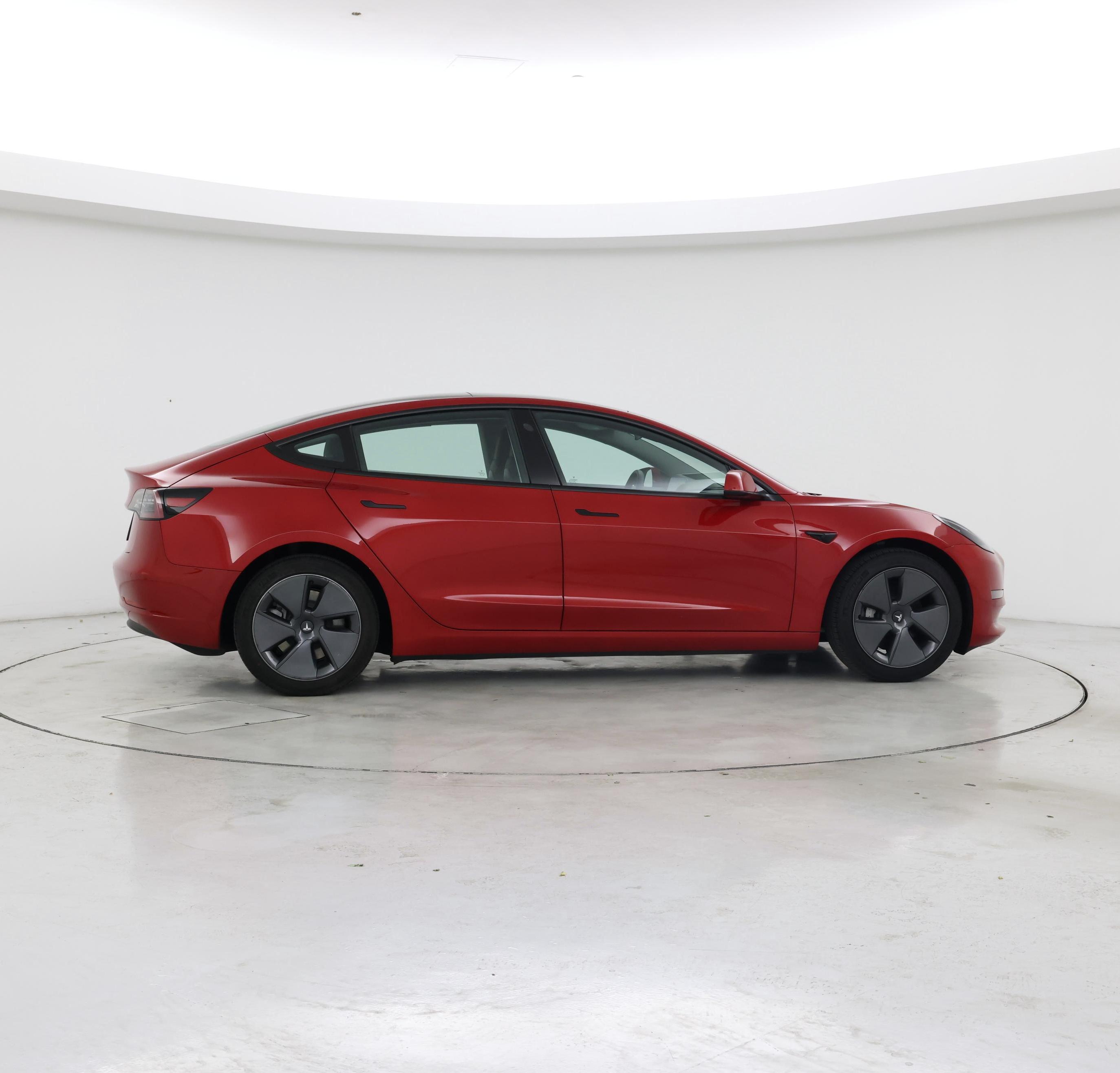 Thumbnail: 2022 Tesla Model 3 - 7