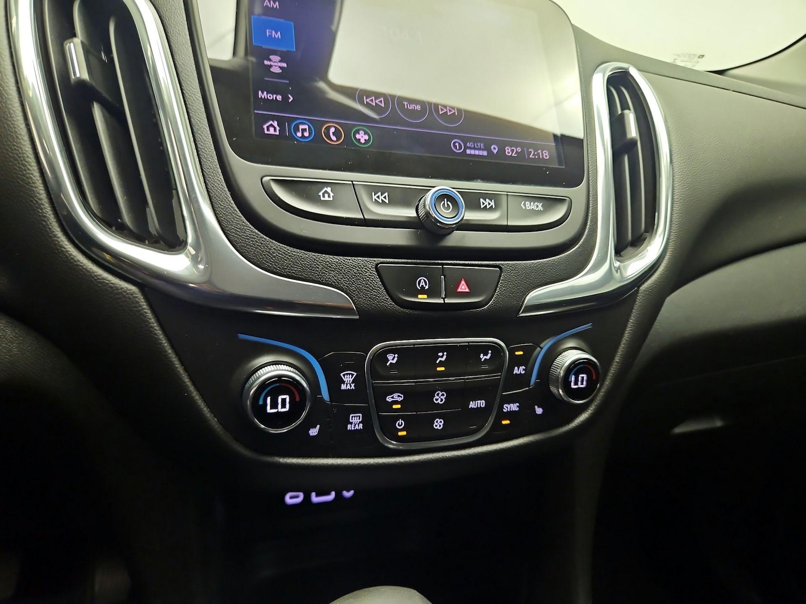 2023 Chevrolet Equinox LT - Photo 16