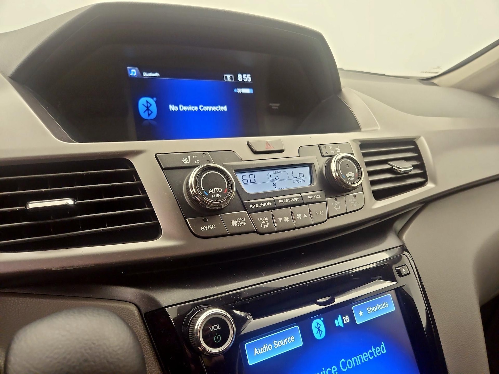 2015 Honda Odyssey EX-L - Photo 18