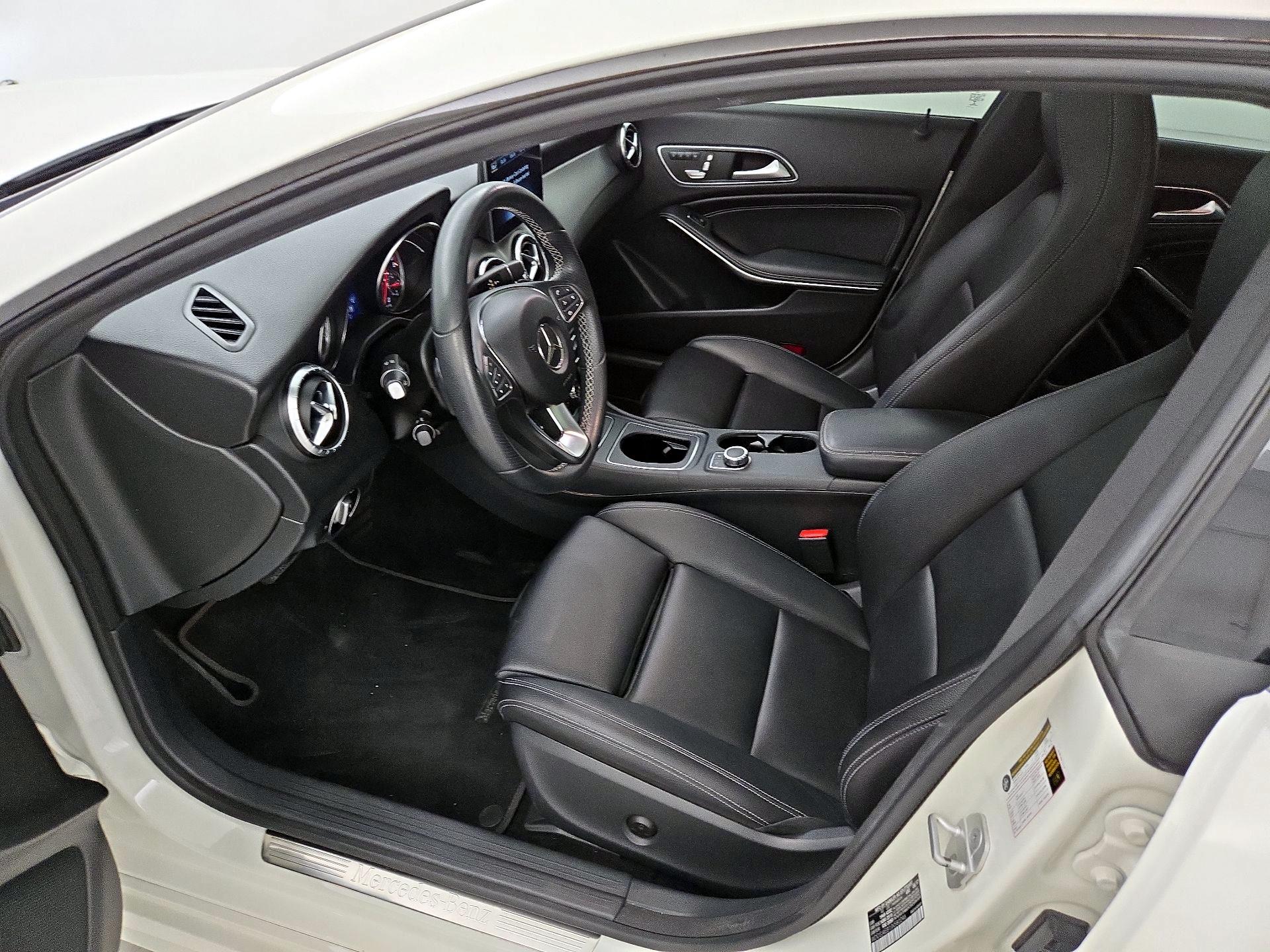 Thumbnail: 2018 Mercedes-Benz CLA - 11