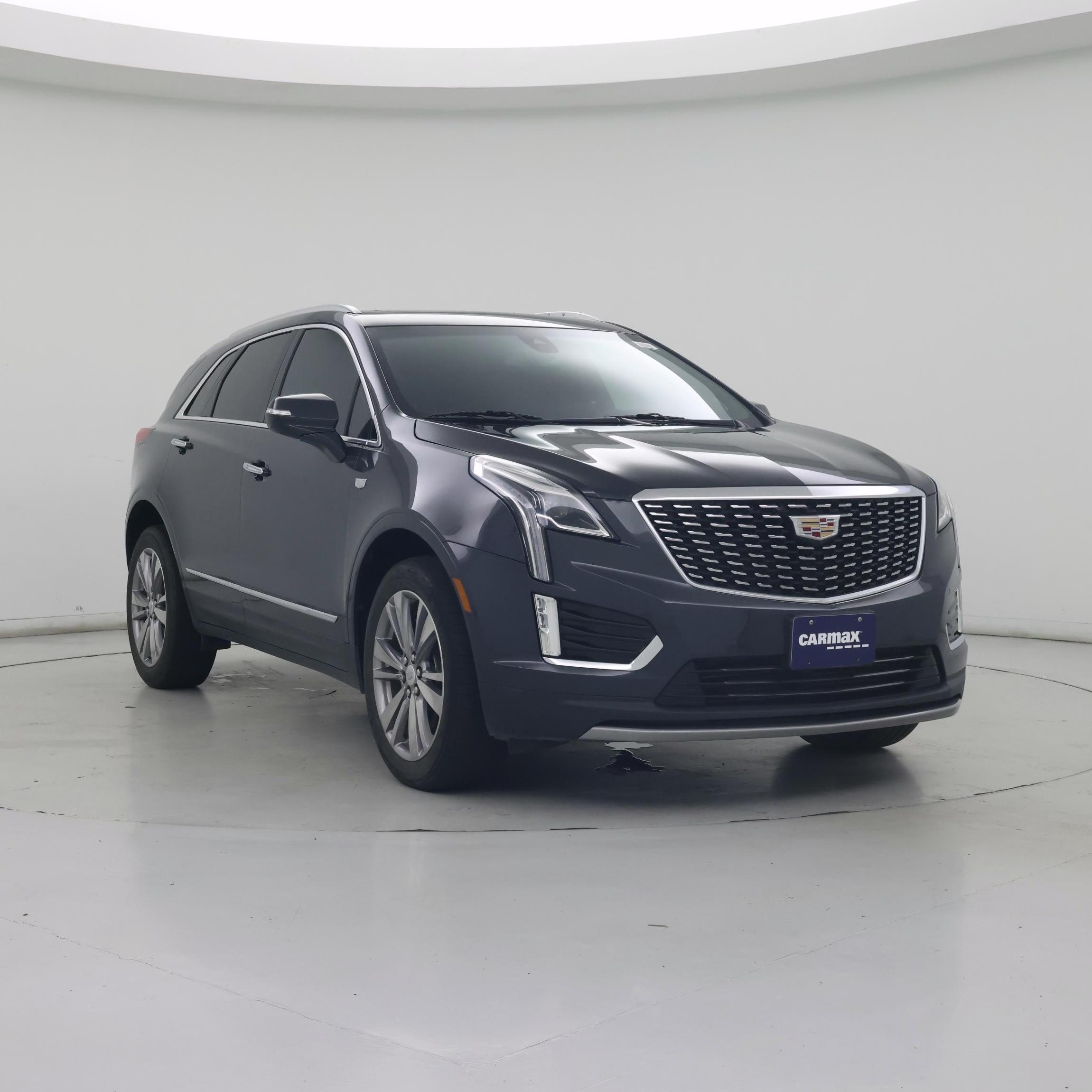 Black 2023 Cadillac XT5 SUV / Crossover Front-Wheel Drive Automatic