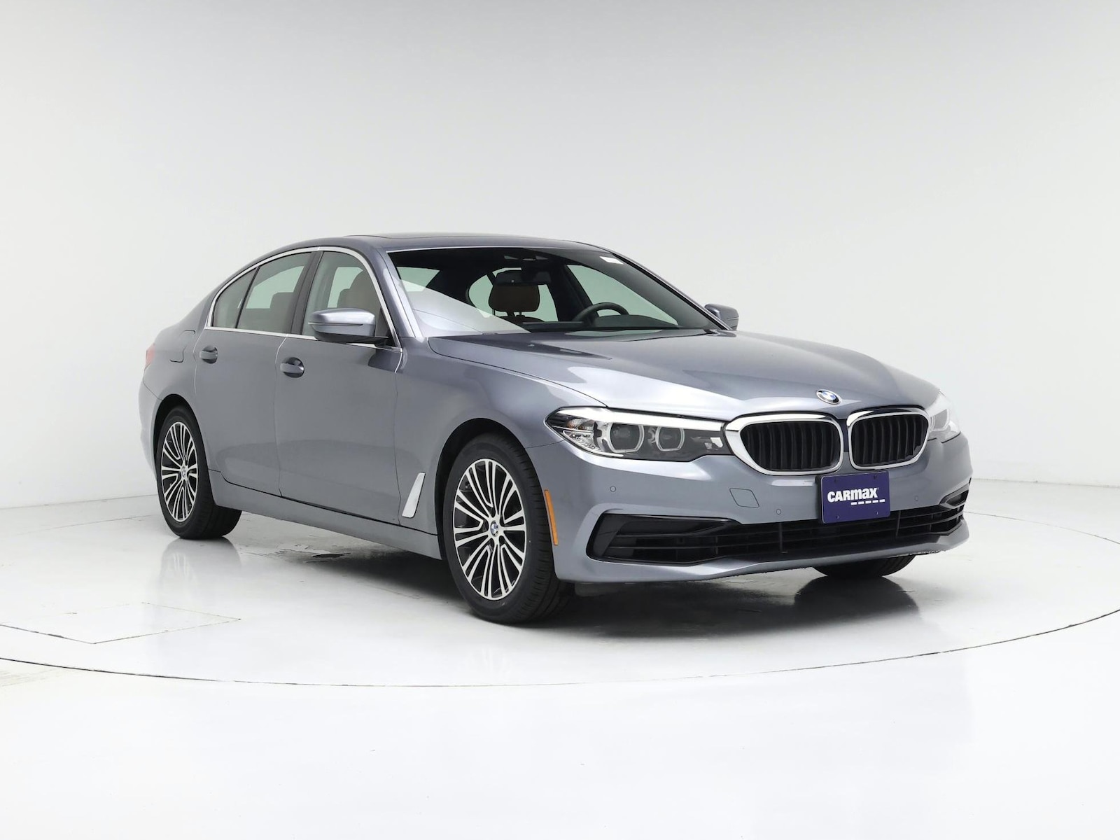 2020 BMW 5 Series 540i - Photo 2
