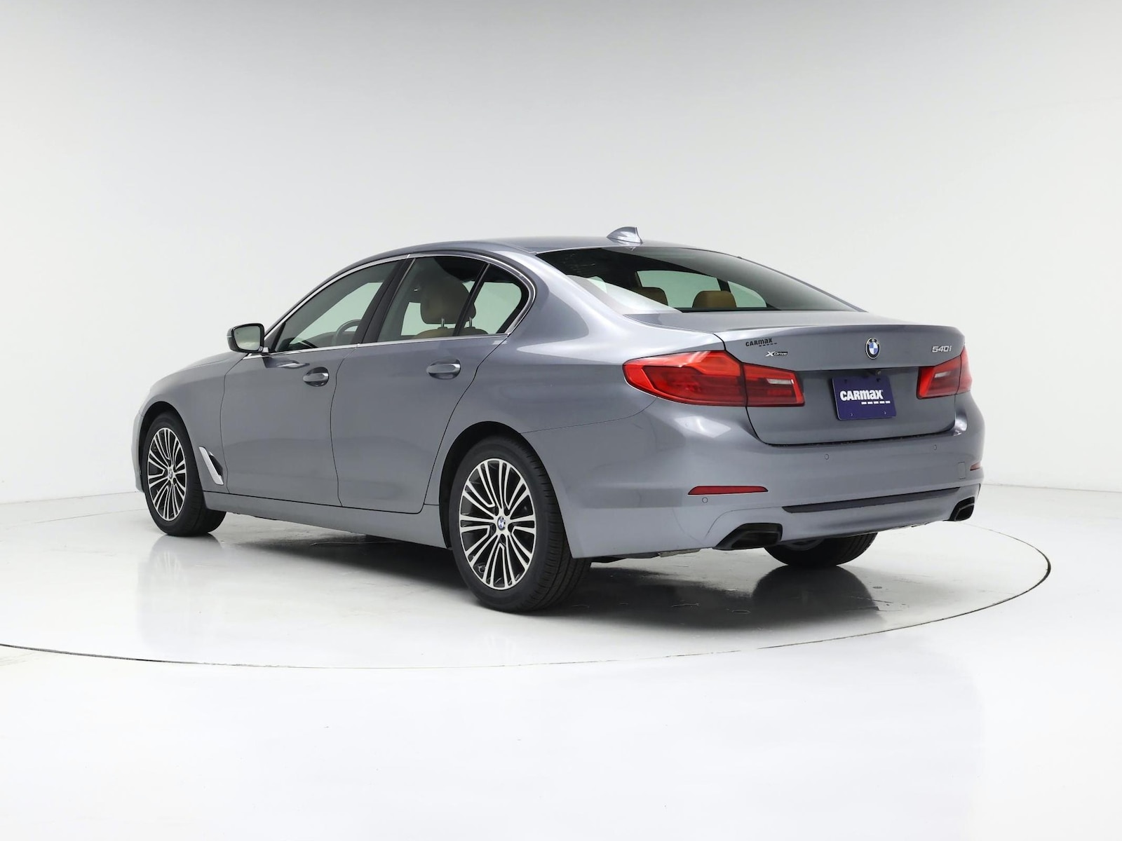 2020 BMW 5 Series 540i - Photo 3