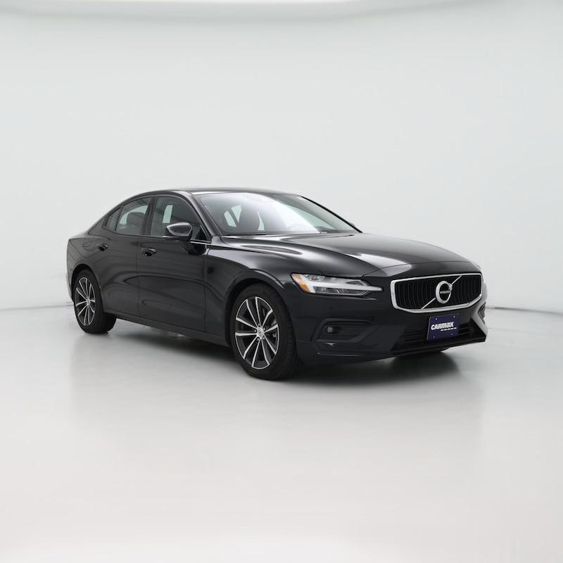 2021 Volvo S60 T6 Momentum