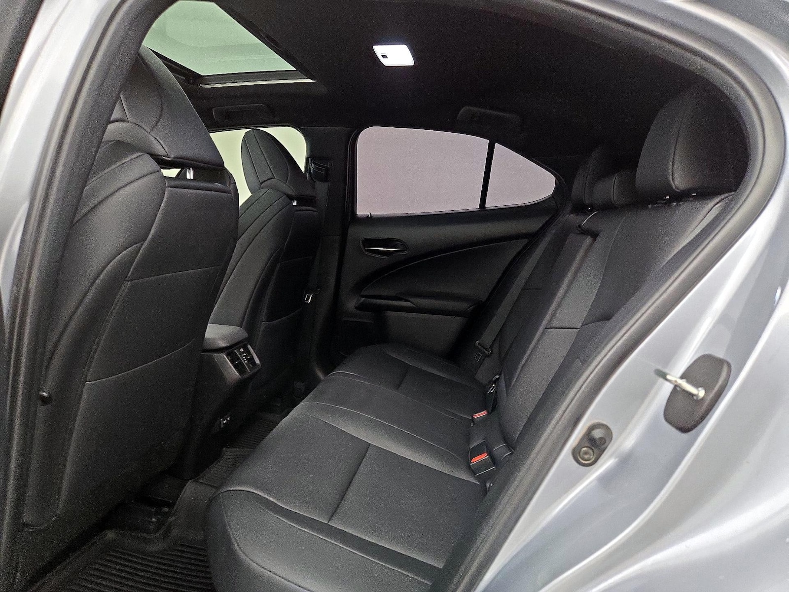 2023 Lexus UX Hybrid 250h F Sport Handling - Photo 21