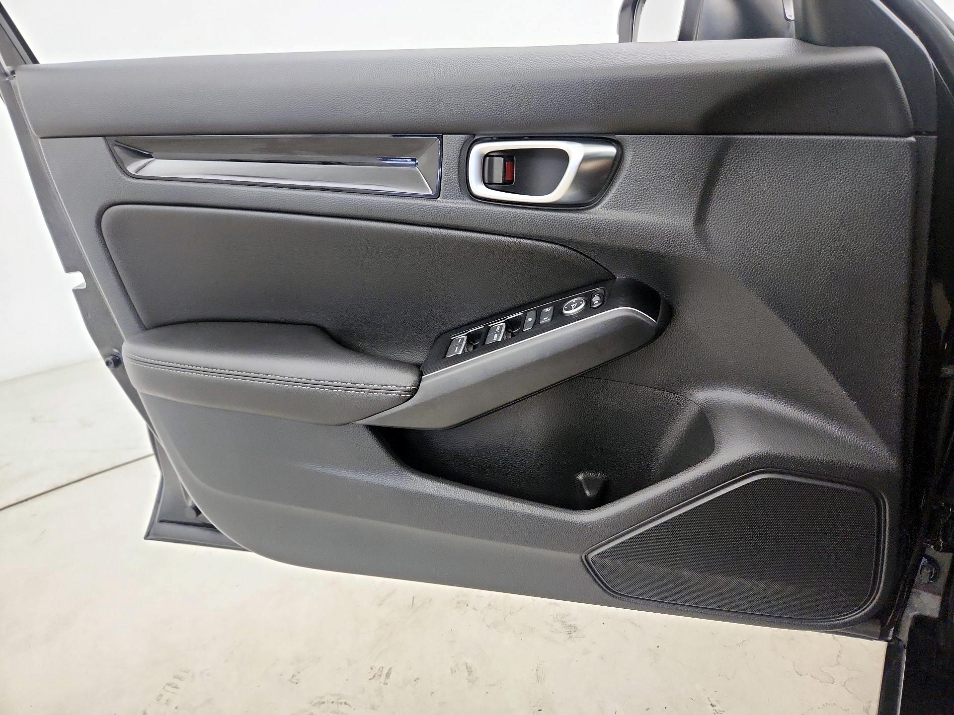 Thumbnail: 2024 Honda Civic - 12