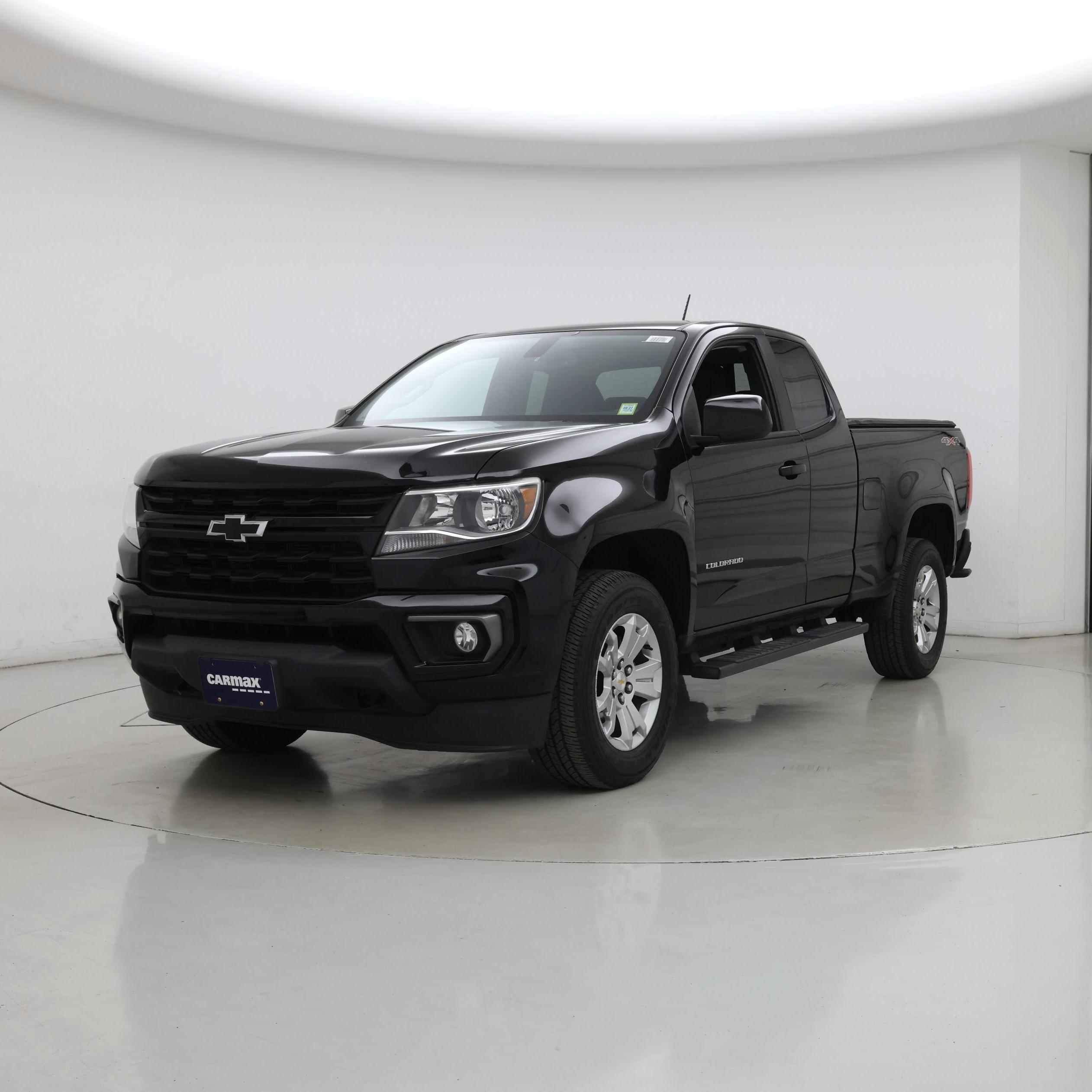Thumbnail: 2022 Chevrolet Colorado - 4