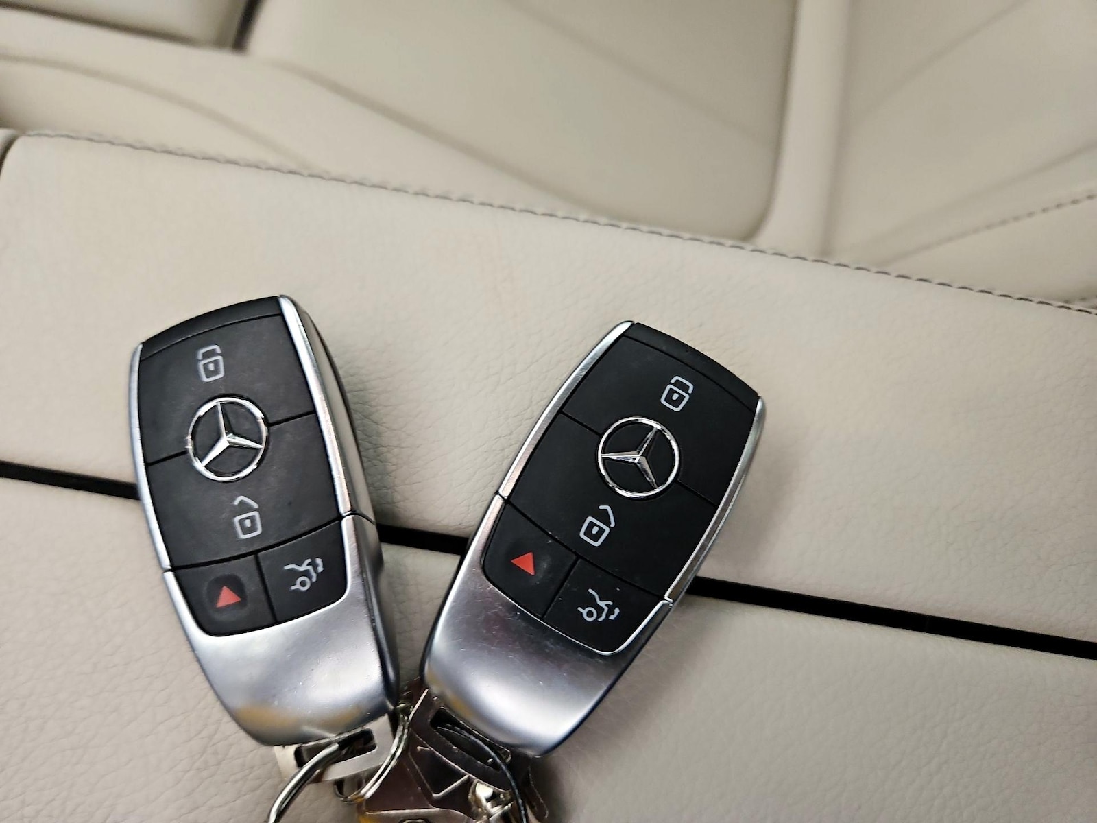 2022 Mercedes-Benz GLB Base - Photo 27