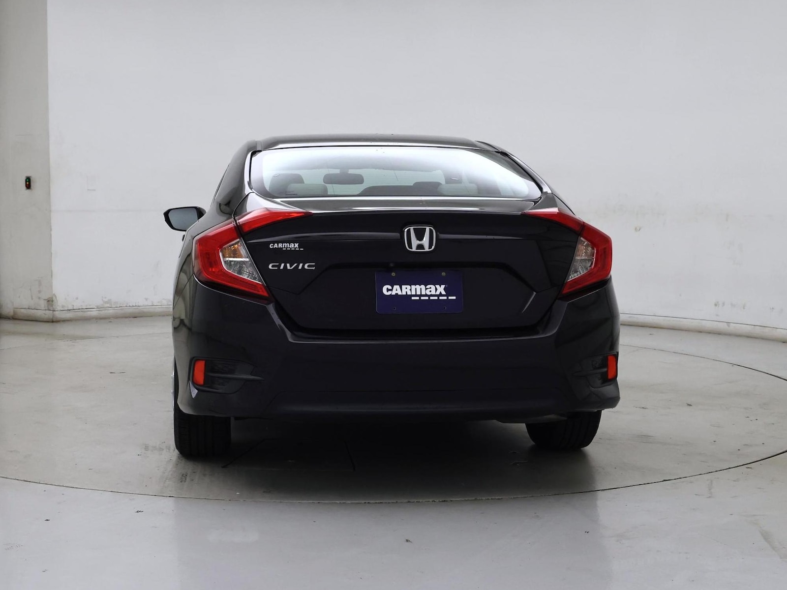 2018 Honda Civic LX - Photo 7