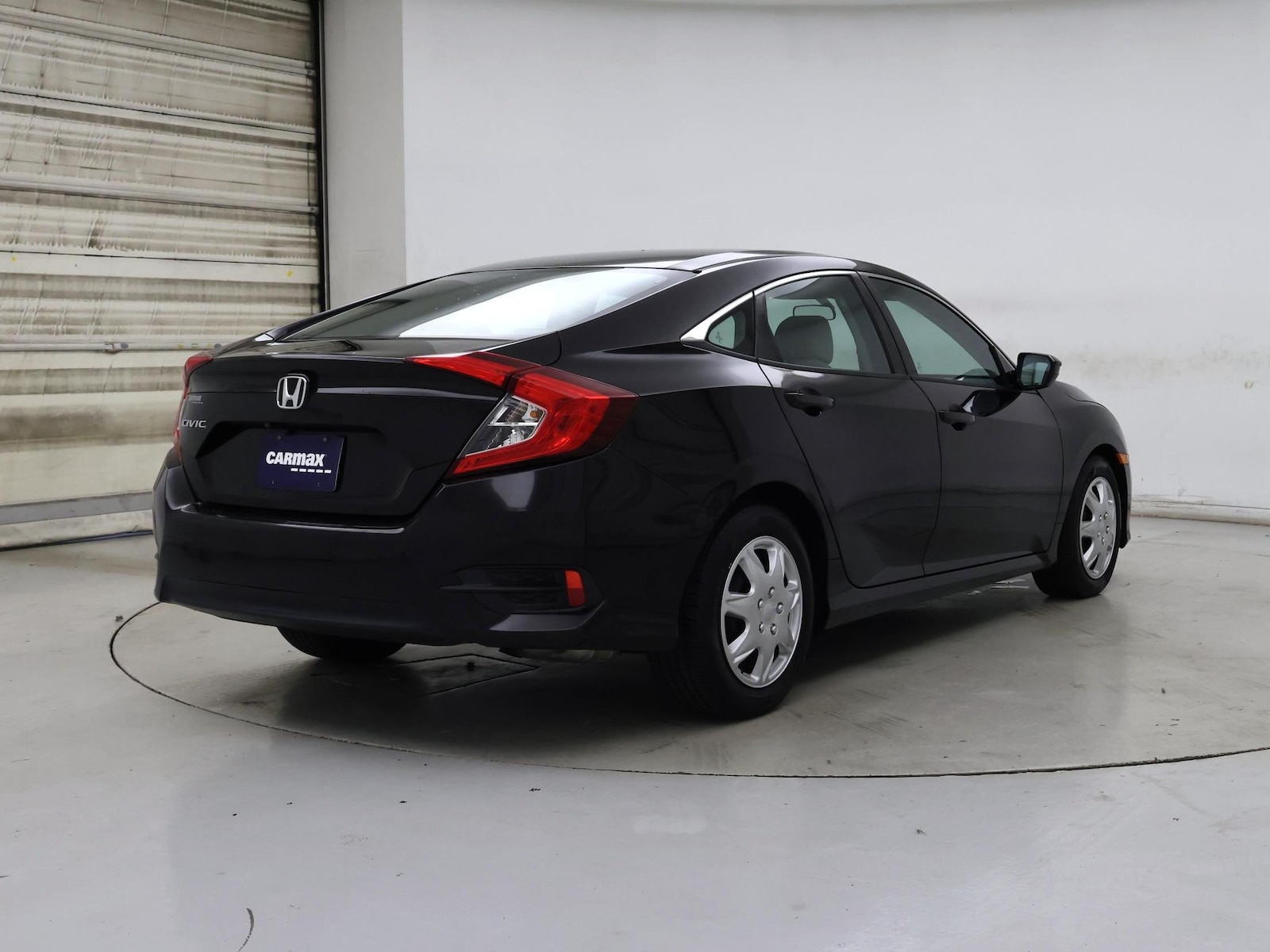 2018 Honda Civic LX - Photo 9