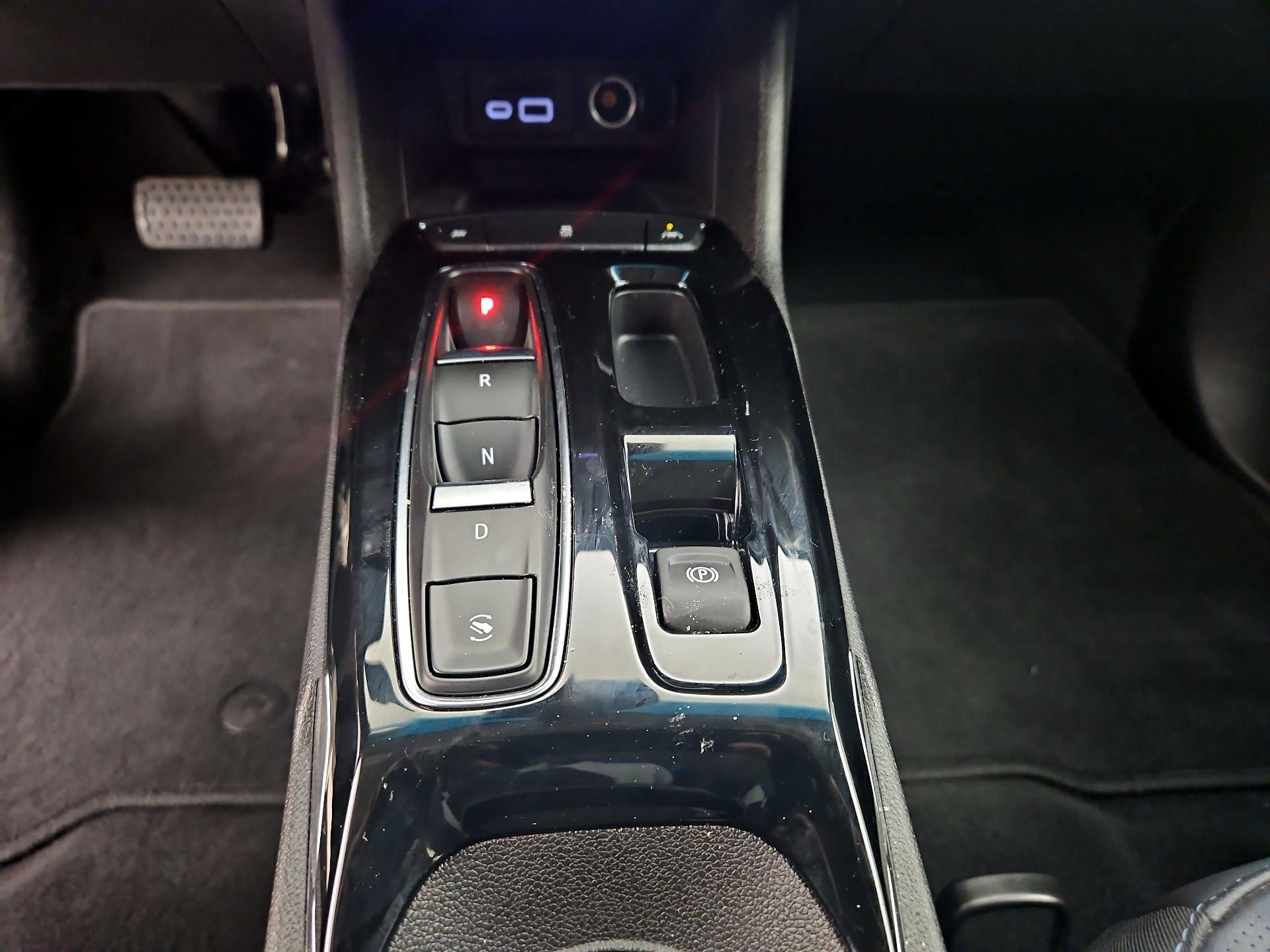 Thumbnail: 2023 Chevrolet Bolt EV - 17