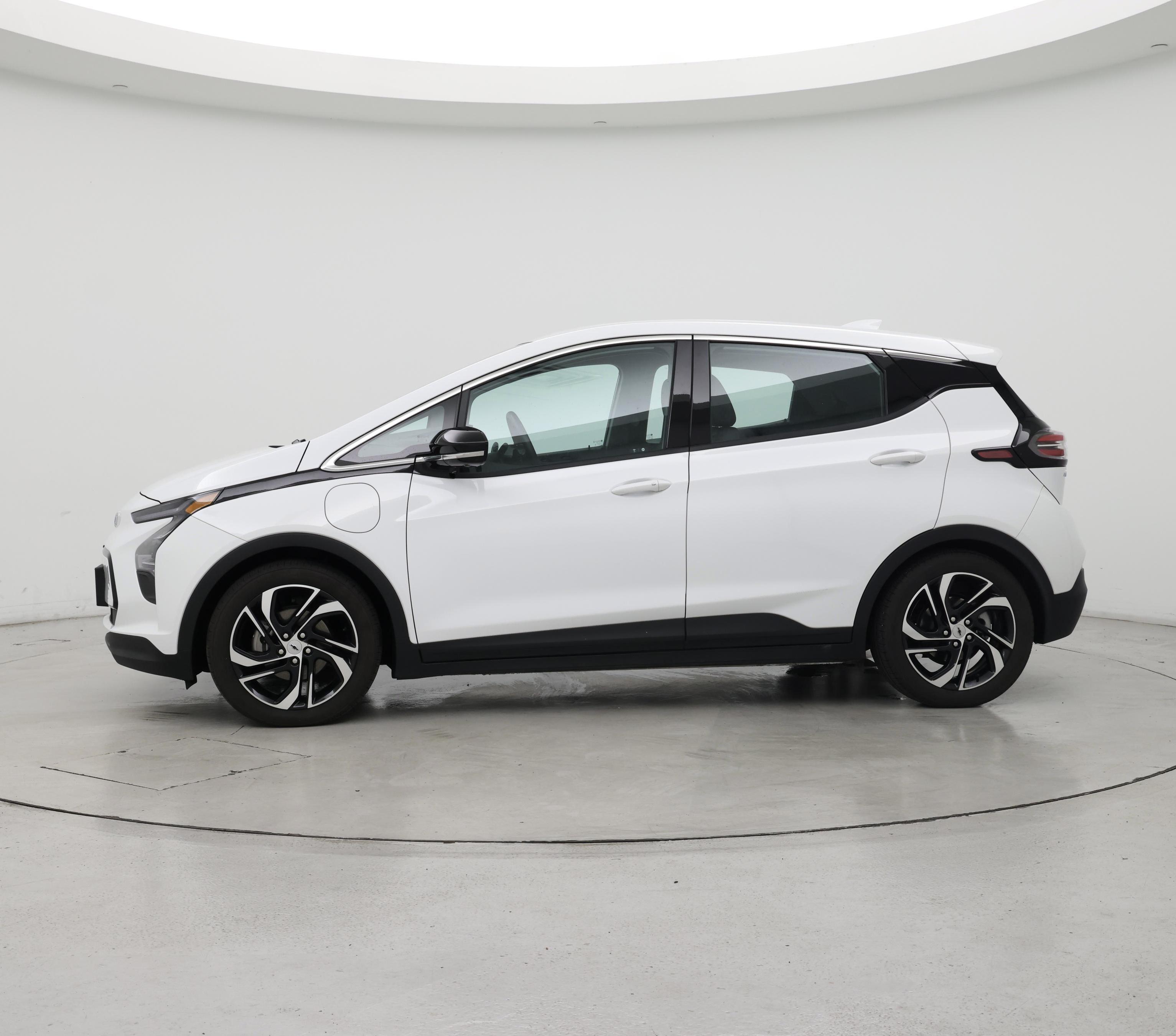 Thumbnail: 2023 Chevrolet Bolt EV - 3