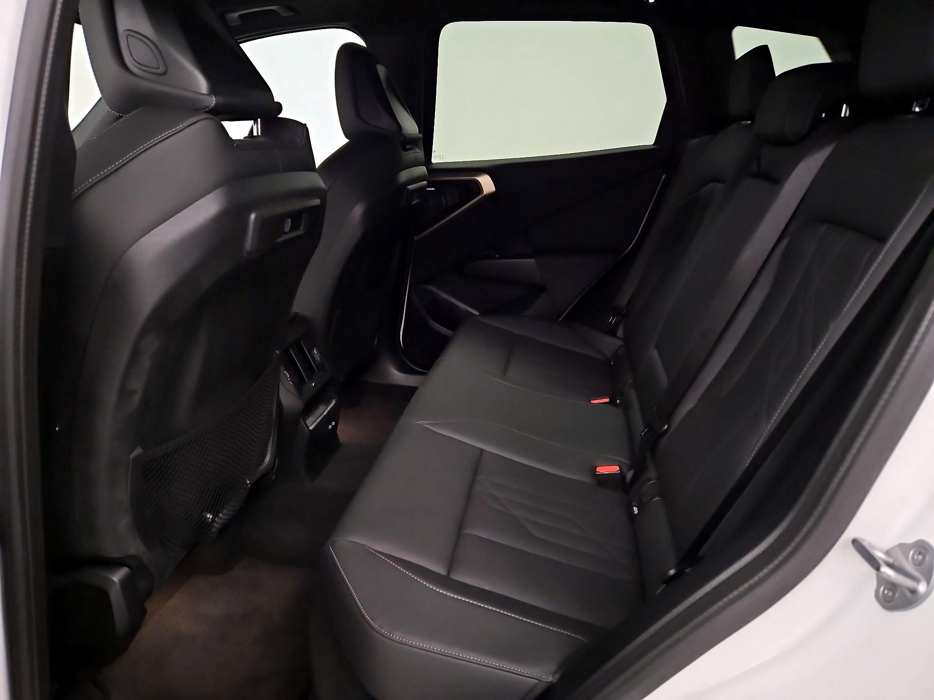 Thumbnail: 2025 BMW X3 - 20