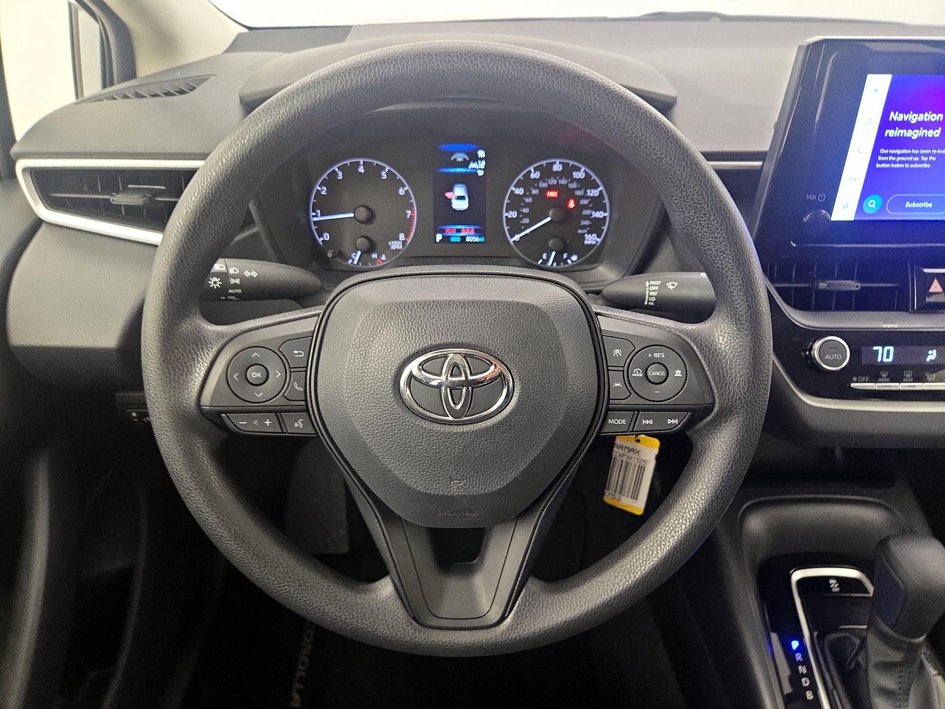 Thumbnail: 2023 Toyota Corolla - 10