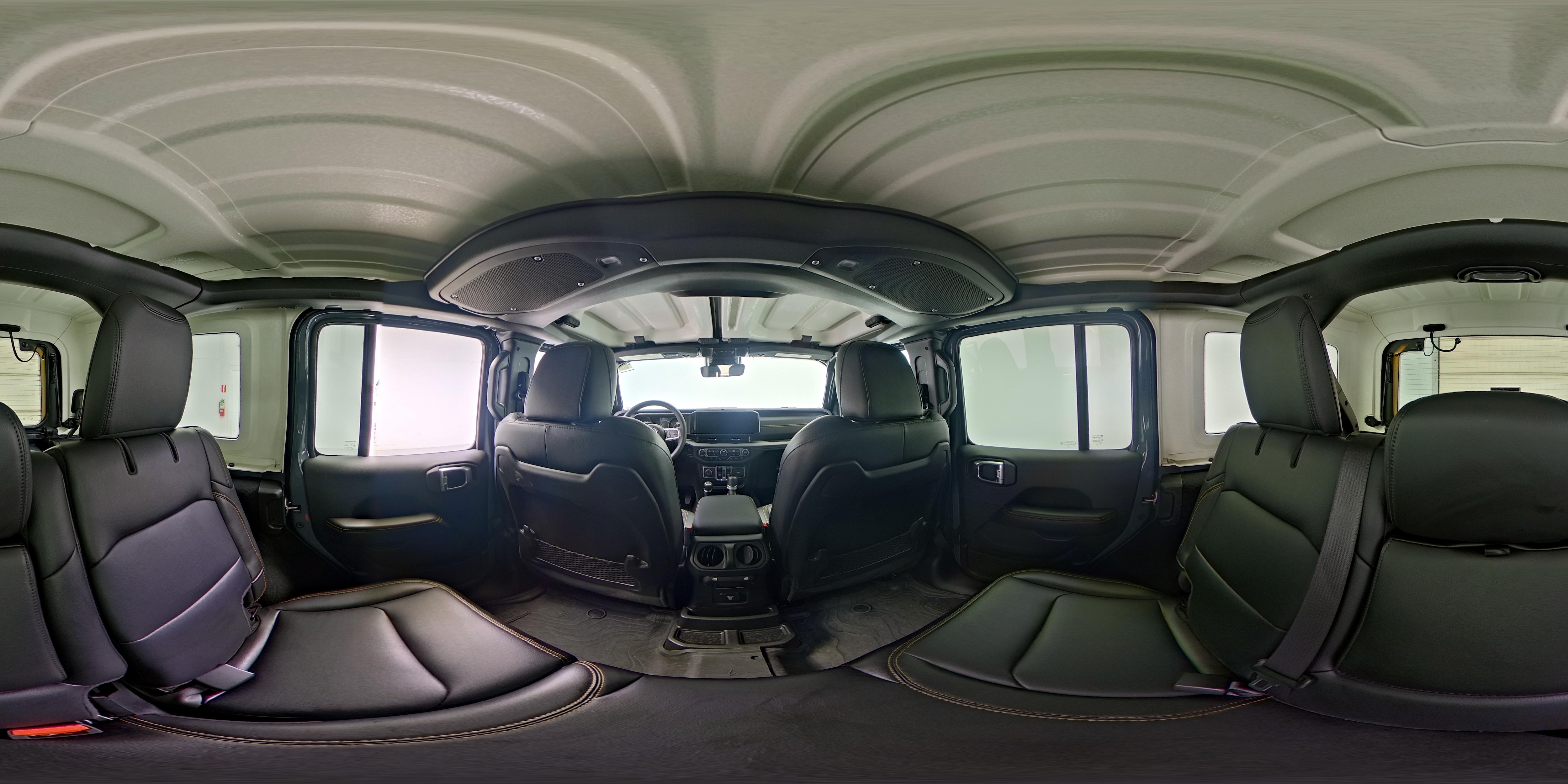2024 Jeep Wrangler 4-Door Sahara - Photo 26