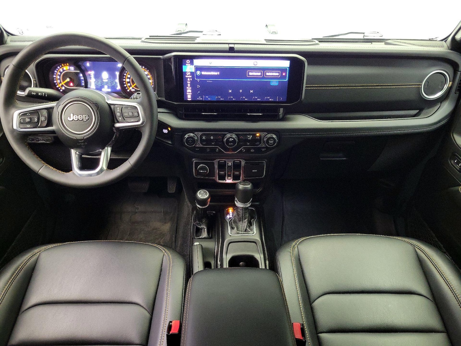 2024 Jeep Wrangler 4-Door Sahara - Photo 10