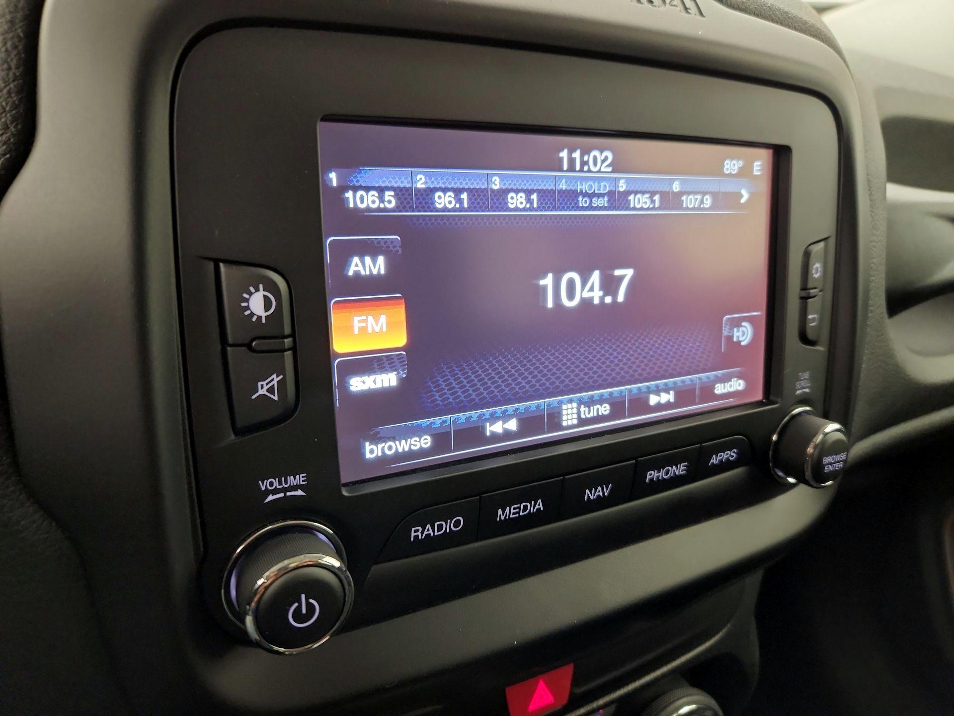 Thumbnail: 2017 Jeep Renegade - 16