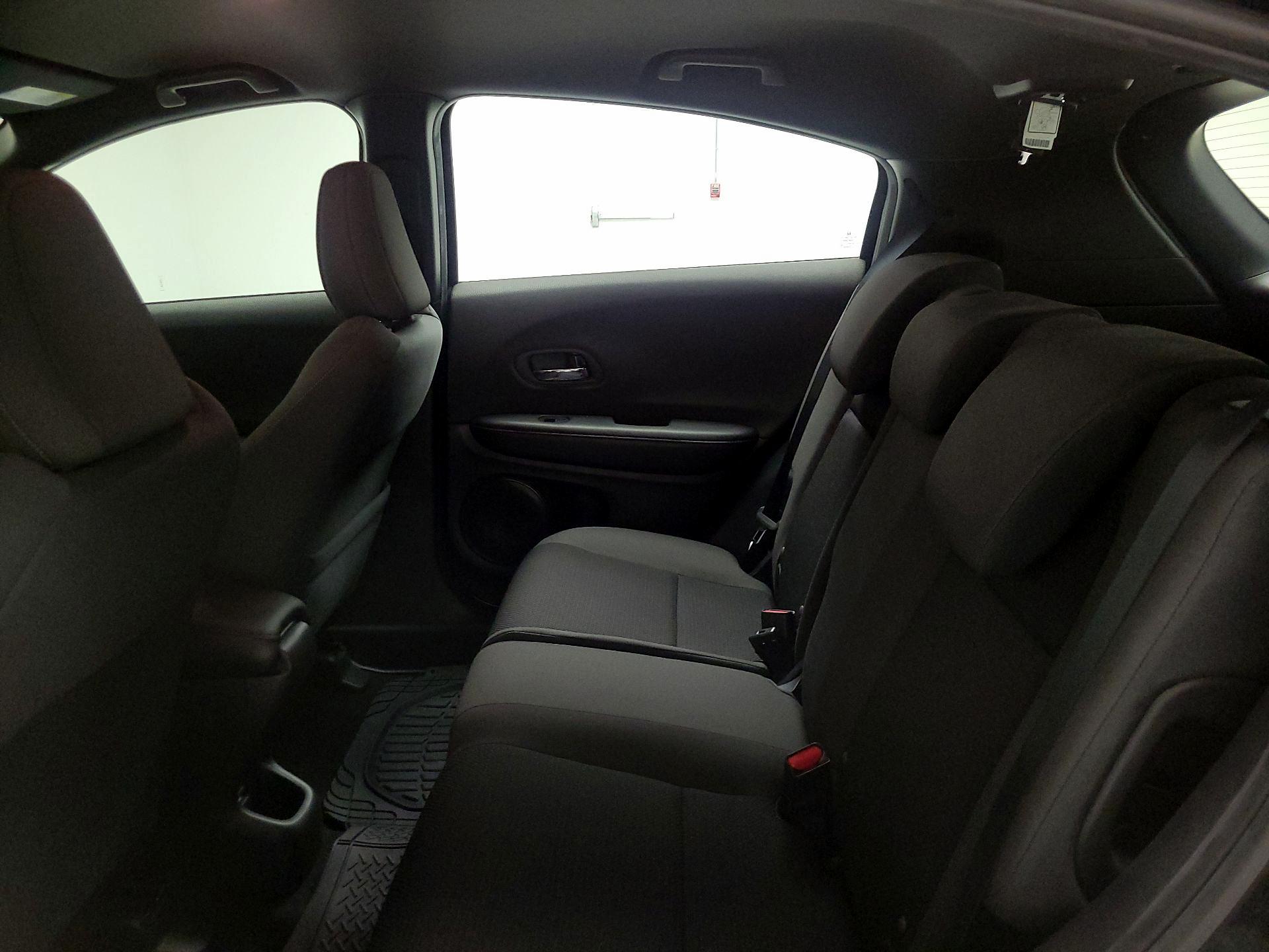 Thumbnail: 2019 Honda HR-V - 18