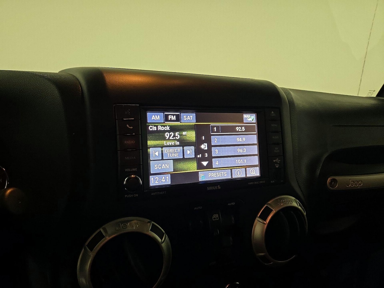 2017 Jeep Wrangler Unlimited Rubicon - Photo 15