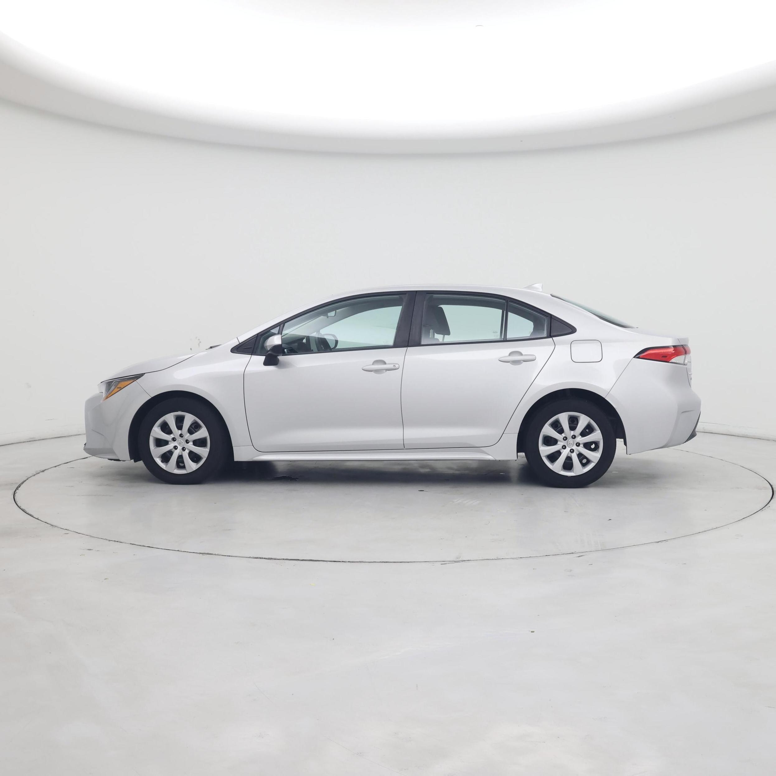 Thumbnail: 2023 Toyota Corolla - 3