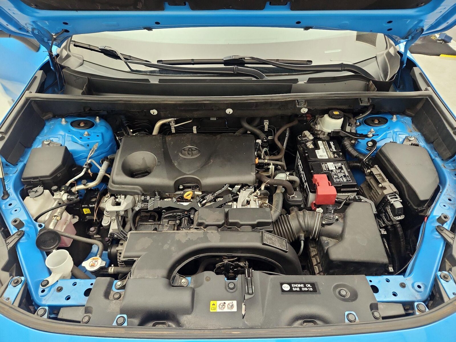 2021 Toyota RAV4 XLE - Photo 23