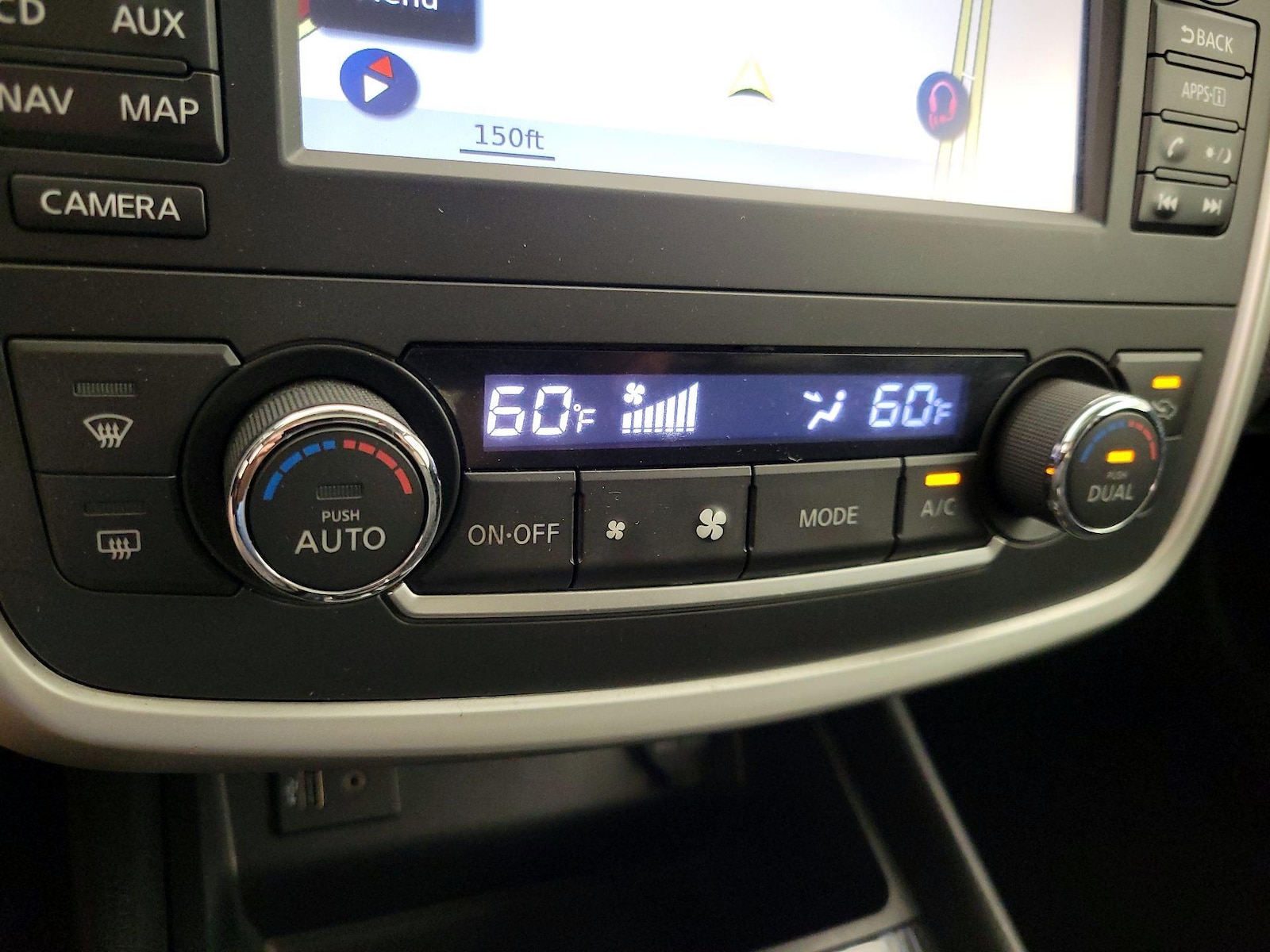 2017 Nissan Altima SL - Photo 18